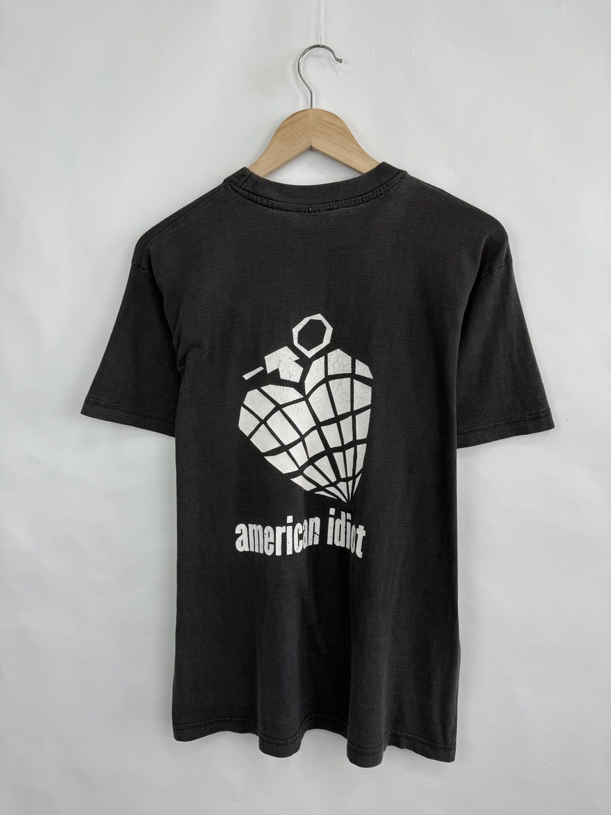 Band Tees 🇺🇸 Vintage Y2K Green Day American Idiot T-Shirt Rare Retro Size US M / EU 48-50 / 2 - 7 Thumbnail