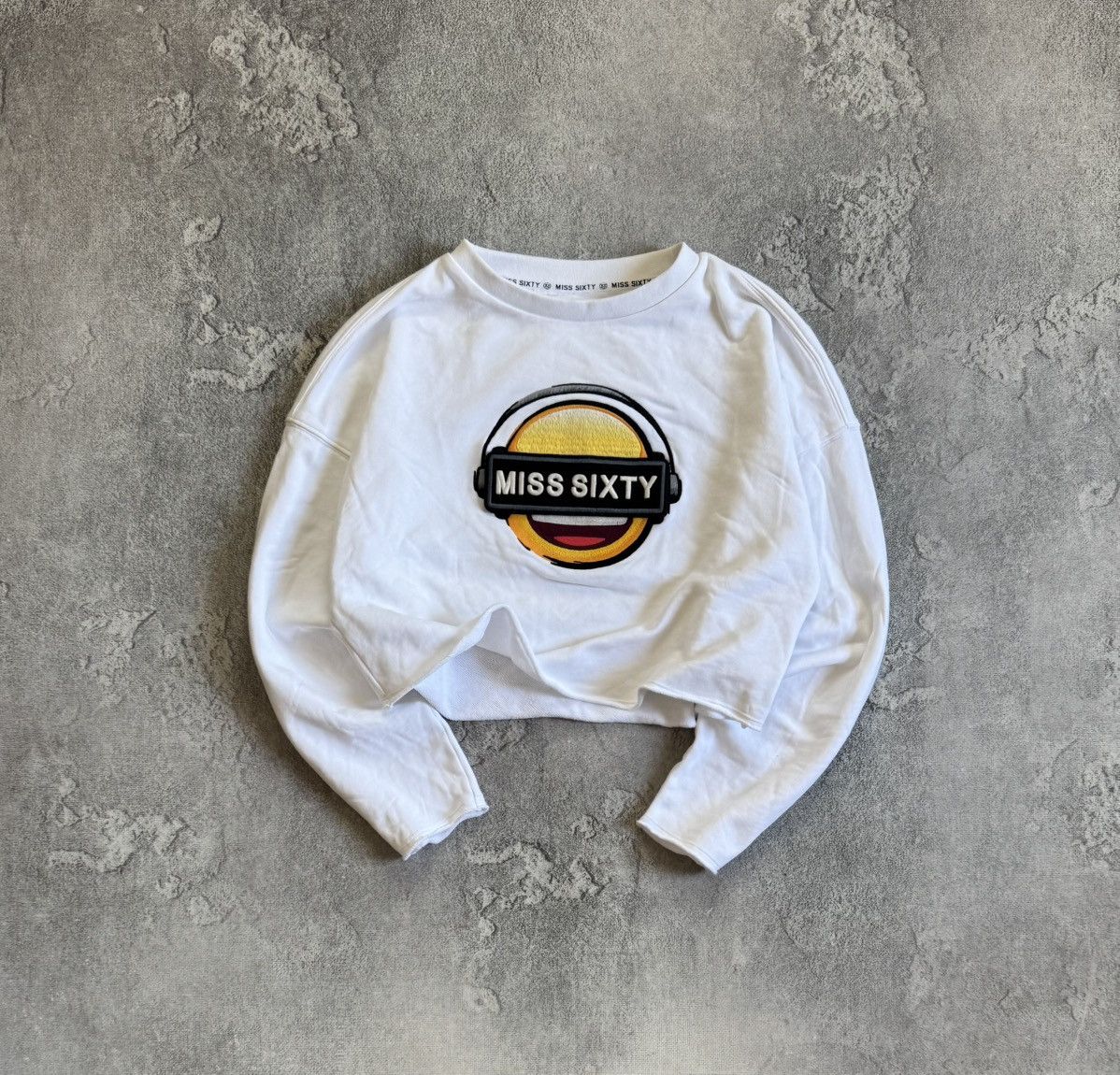 Miss Sixty Miss Sixty big logo smile emoji sweatshirts crop jumper top Size XS / US 0-2 / IT 36-38 - 1 Thumbnail