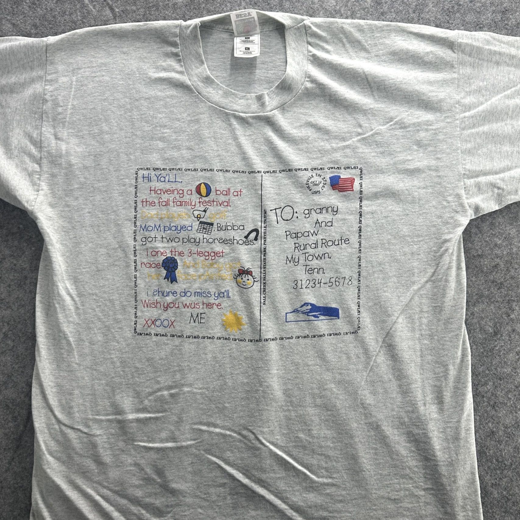 Fruit Of The Loom VINTAGE Fruit of the Loom Shirt Mens XL Gray Postcard Graphic Family Festival 90s Tee Shirt Size US XL / EU 56 / 4 - 4 Thumbnail
