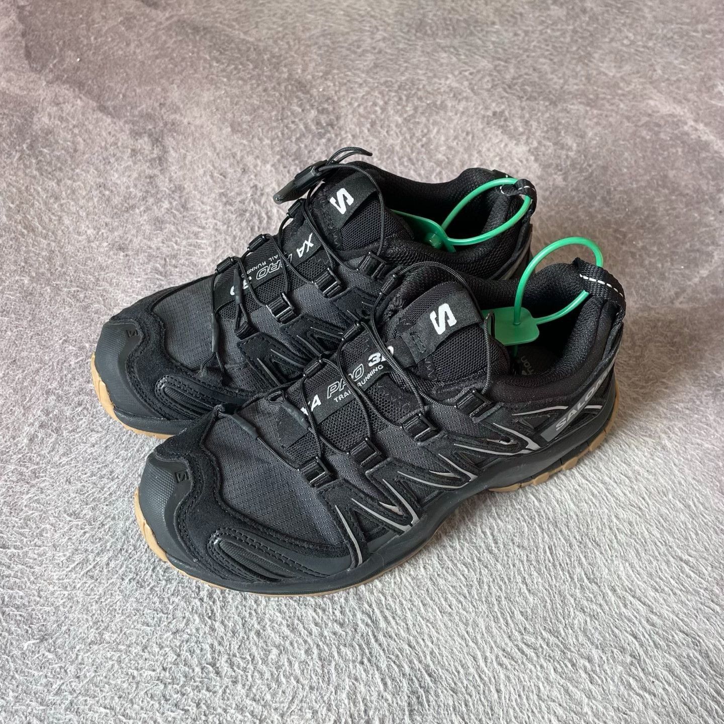 Salomon Salomon Suede Black Lowtop Sneakers 36 Men Size US 5 / EU 37 - 1 Thumbnail