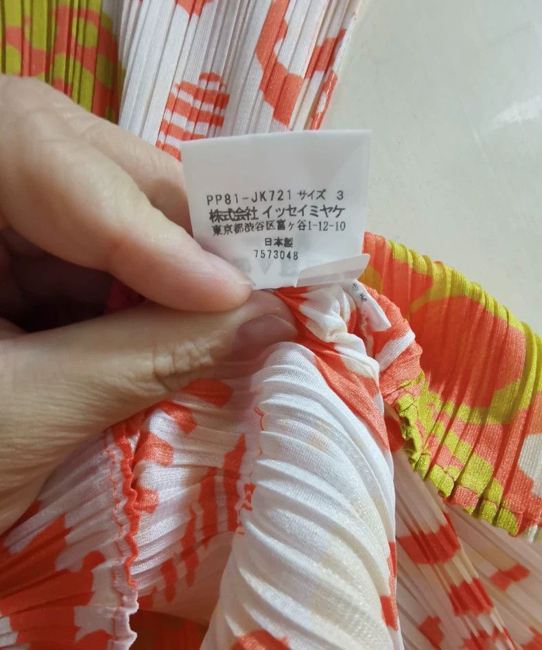 Issey Miyake Issey Miyake size:3 Red and yellow double-flowered small f Size XS / US 0-2 / IT 36-38 - 2 Thumbnail