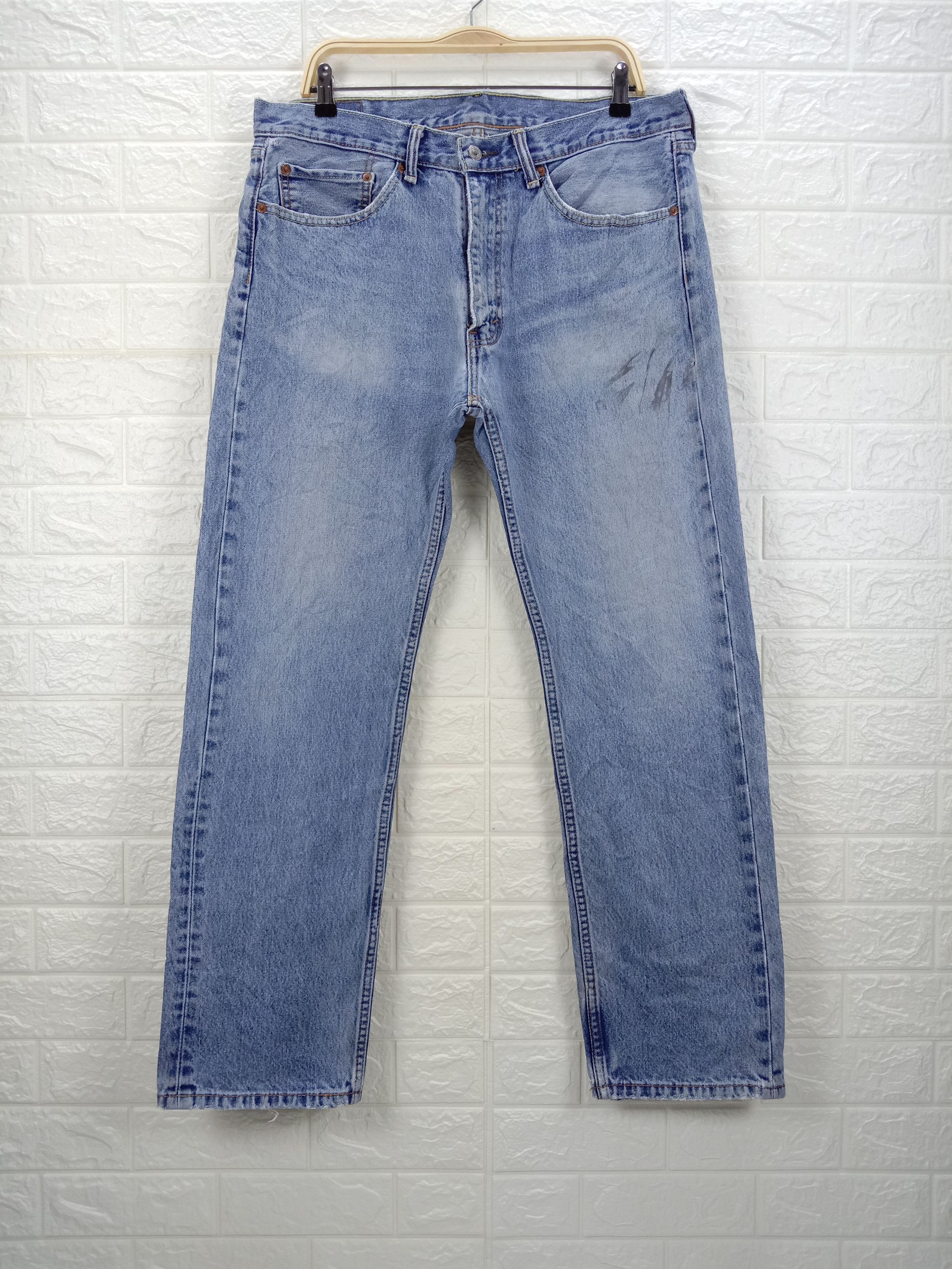 Levi's Vintage Levi's 505 Jeans Blue Wash Regular Fit Denim Size US 35 - 1 Thumbnail