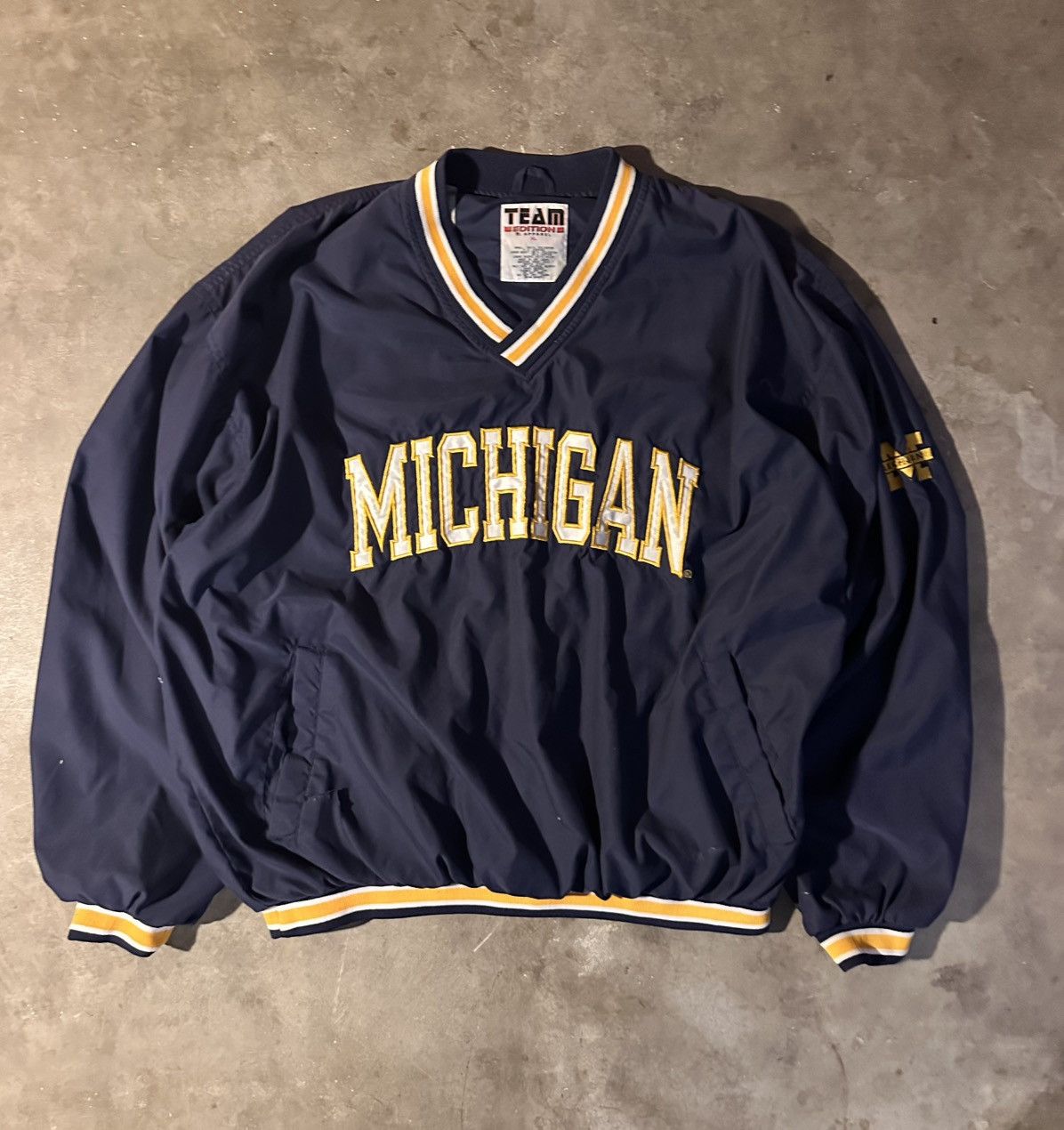 Vintage Streetwear x Vintage vintage michigan windbreaker Size US XL / EU 56 / 4 - 1 Thumbnail