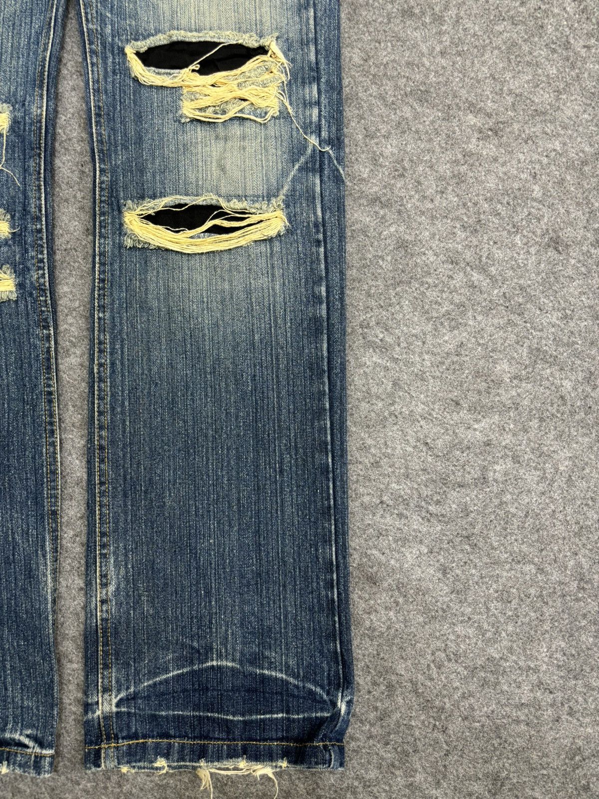 Japanese Brand 💥Insane Japan Style💥limited I💀Rock Distressed Denim F515 Size US 32 / EU 48 - 7 Thumbnail