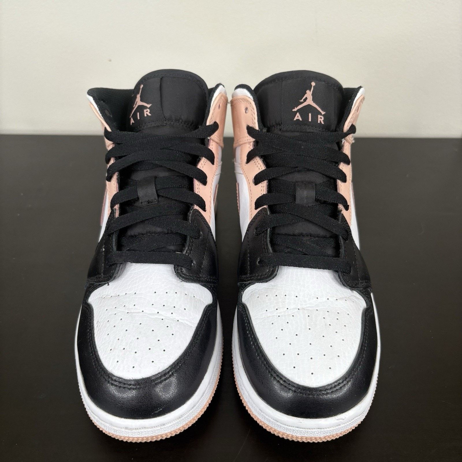 Nike Size 6.5Y/8W - Jordan Air 1 Mid GS White/Black/Crimson Tint Size US 8 / IT 38 - 2 Thumbnail
