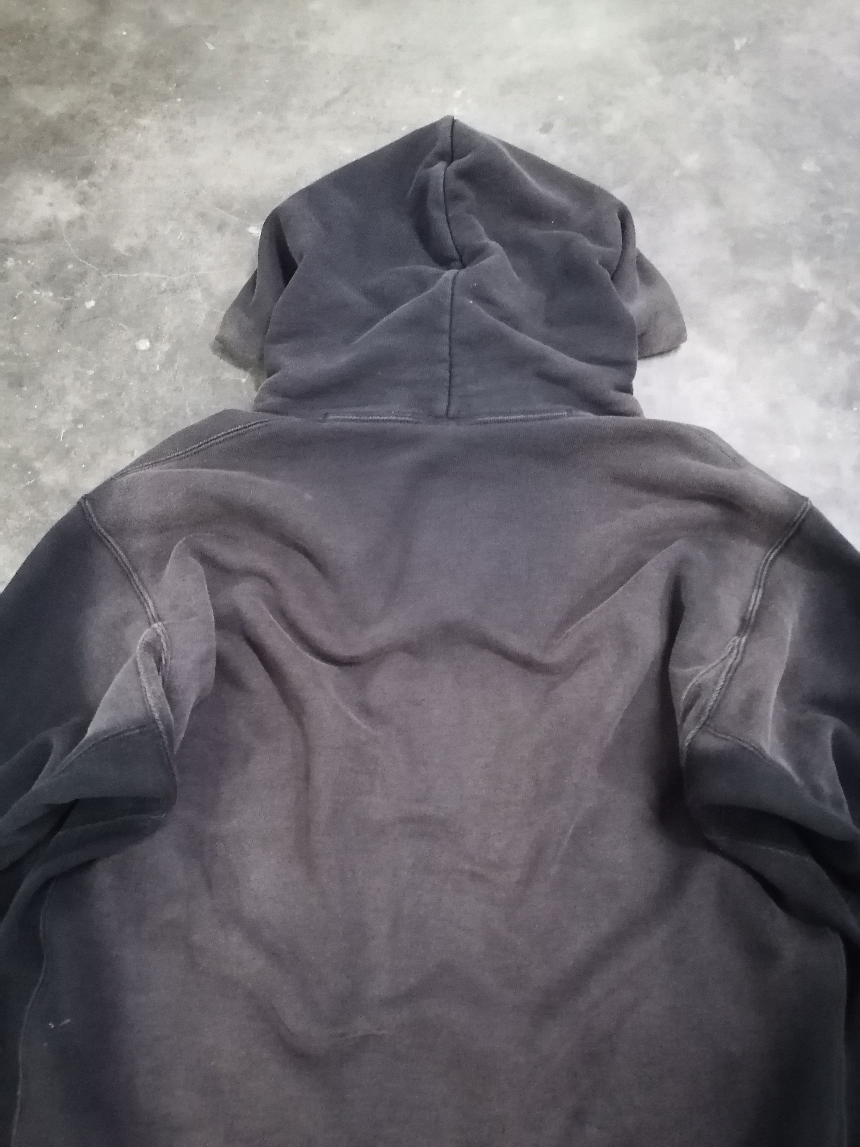 Japanese Brand Trashed Faded Uniqlo Christopher Lemaire Hoodies Size US L / EU 52-54 / 3 - 7 Thumbnail