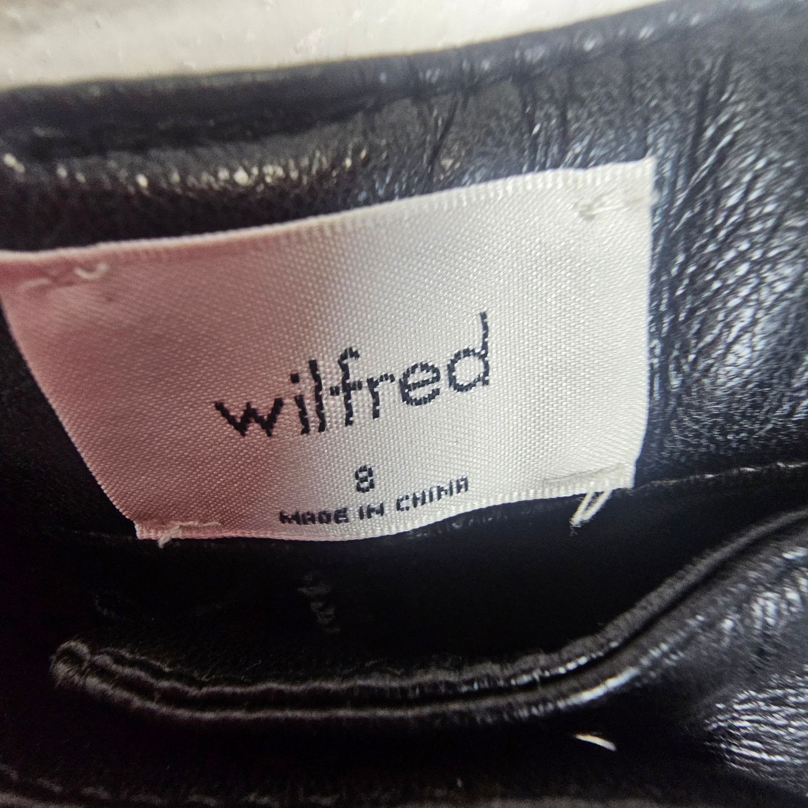 Aritzia Wilfred Womens Black Faux Leather High Waist Pants 8 Chic Size 30" / US 8 / IT 44 - 5 Thumbnail
