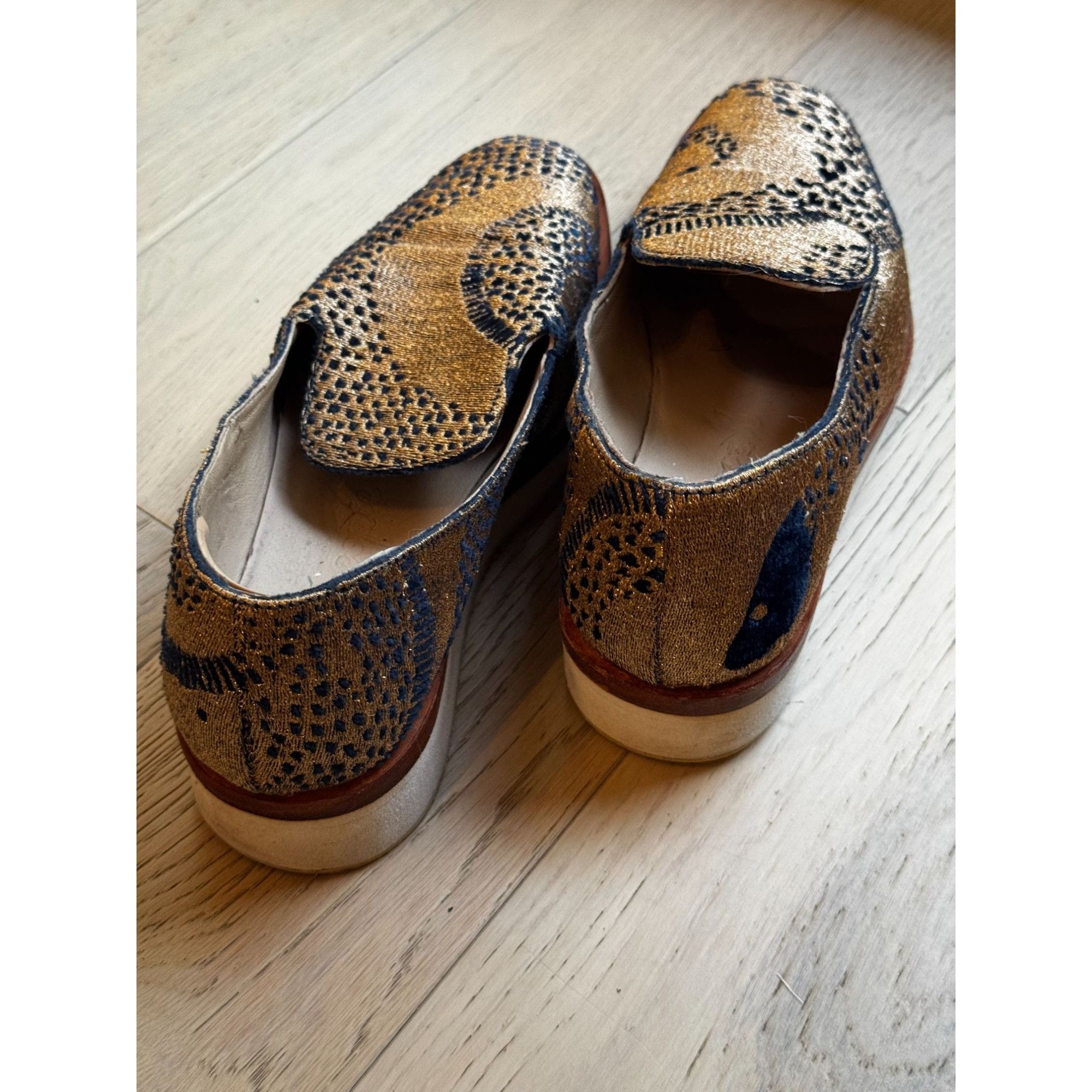 Free People Free People Gold Navy Textile Loafers Sz 7 37 Slip-On Leathe Size US 7 / IT 37 - 7 Thumbnail