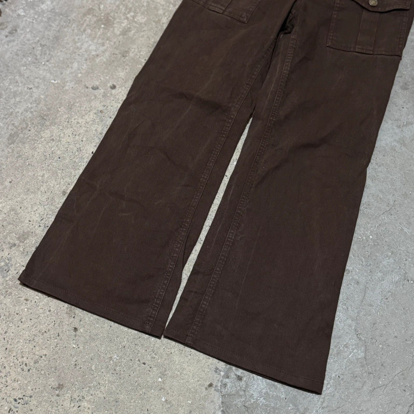 Gucci 2008 Gucci bootcut metal details pants Size 26" / US 2 / IT 38 - 3 Thumbnail
