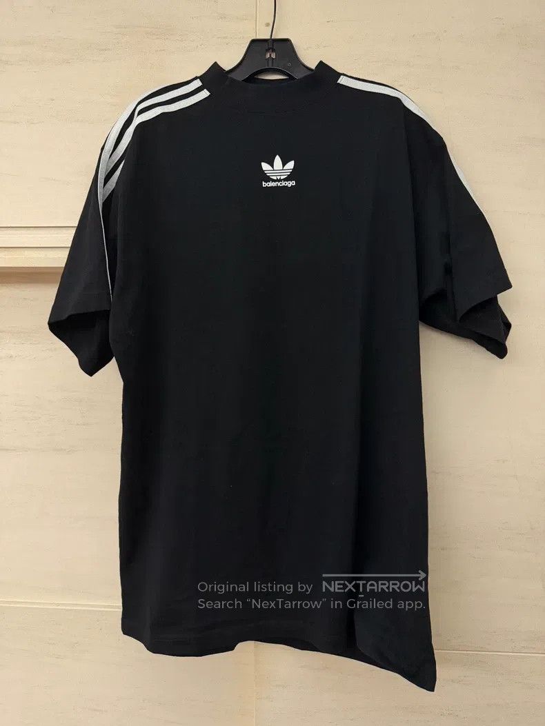 Balenciaga Balenciaga Black Adidas collaboration short-sleeve Size US S / EU 44-46 / 1 - 1 Thumbnail