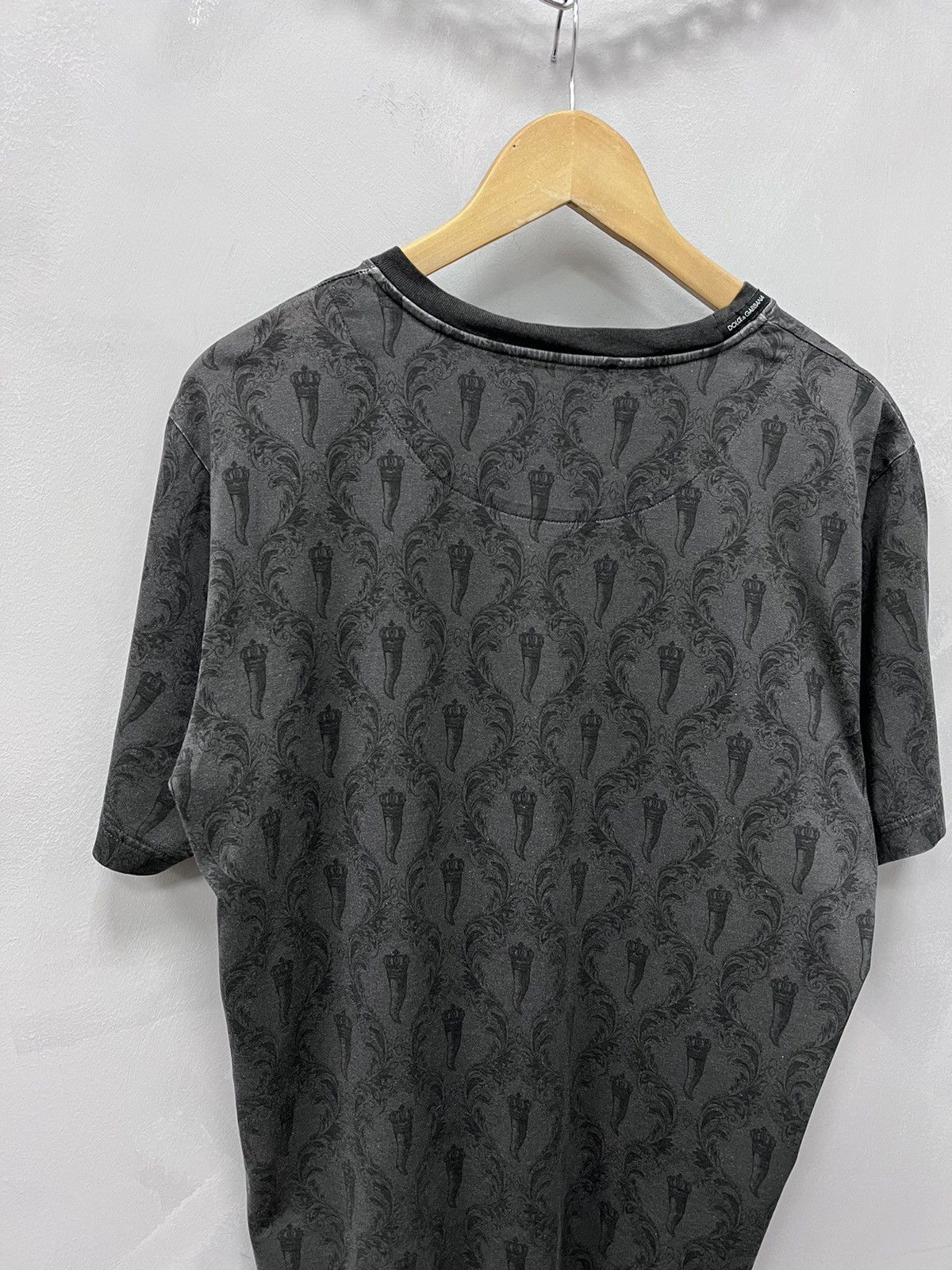 Dolce & Gabbana Dolce & Gabbana Over print t-shirt DG Size US M / EU 48-50 / 2 - 7 Thumbnail