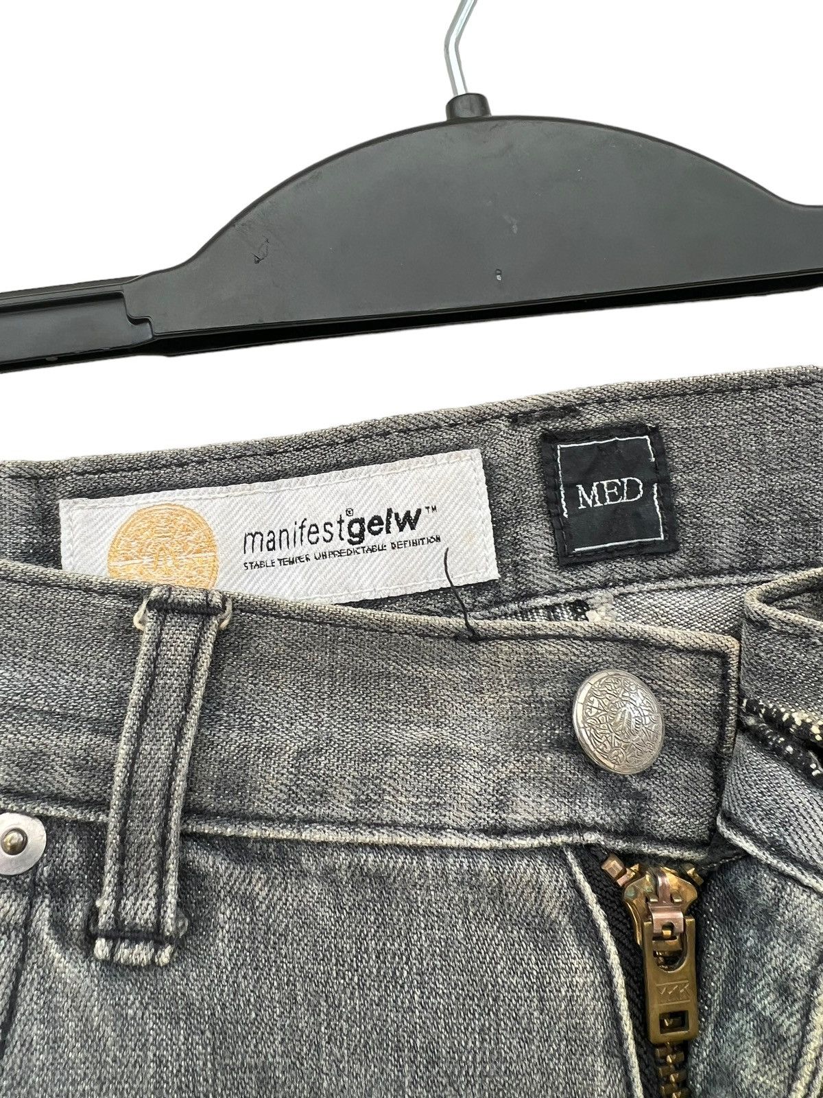 Swagger Vintage MANIFEST GELW Japan Dirty Mud Grey Denim Jeans Size US 31 - 7 Thumbnail