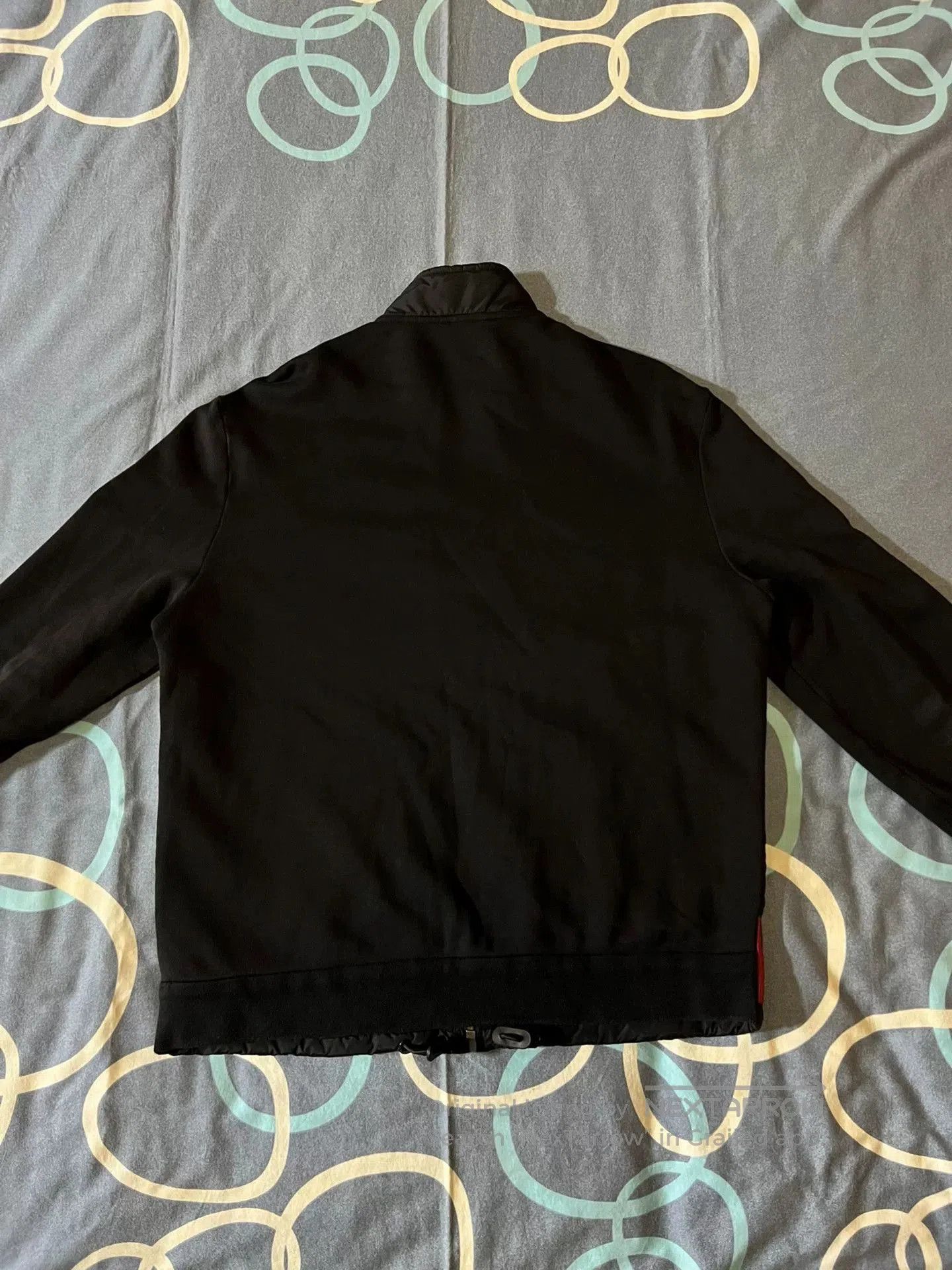 Prada prada classic red logo zip-up jacket. Size US L / EU 52-54 / 3 - 3 Thumbnail