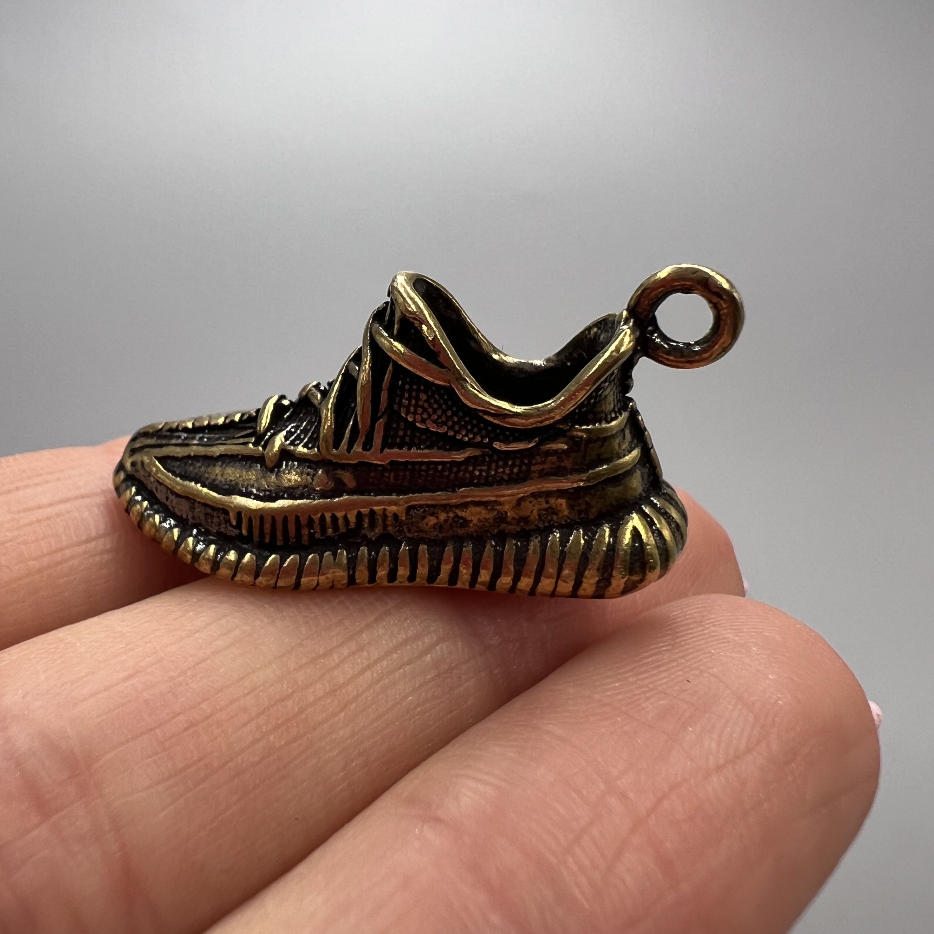 Vintage Vintage 1960s Mini Figure Statue Sneaker Brass Bronze14.53gr Size ONE SIZE - 5 Thumbnail