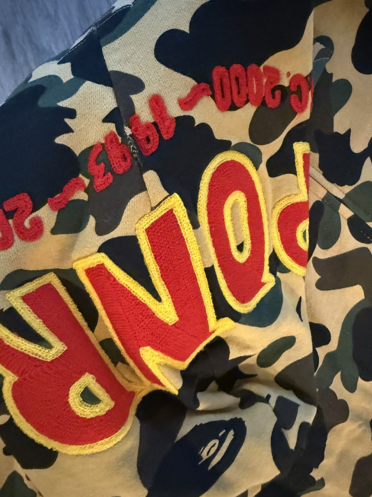Bape Bape yellow first camo PONR shark full zip Size US XXL / EU 58 / 5 - 3 Thumbnail