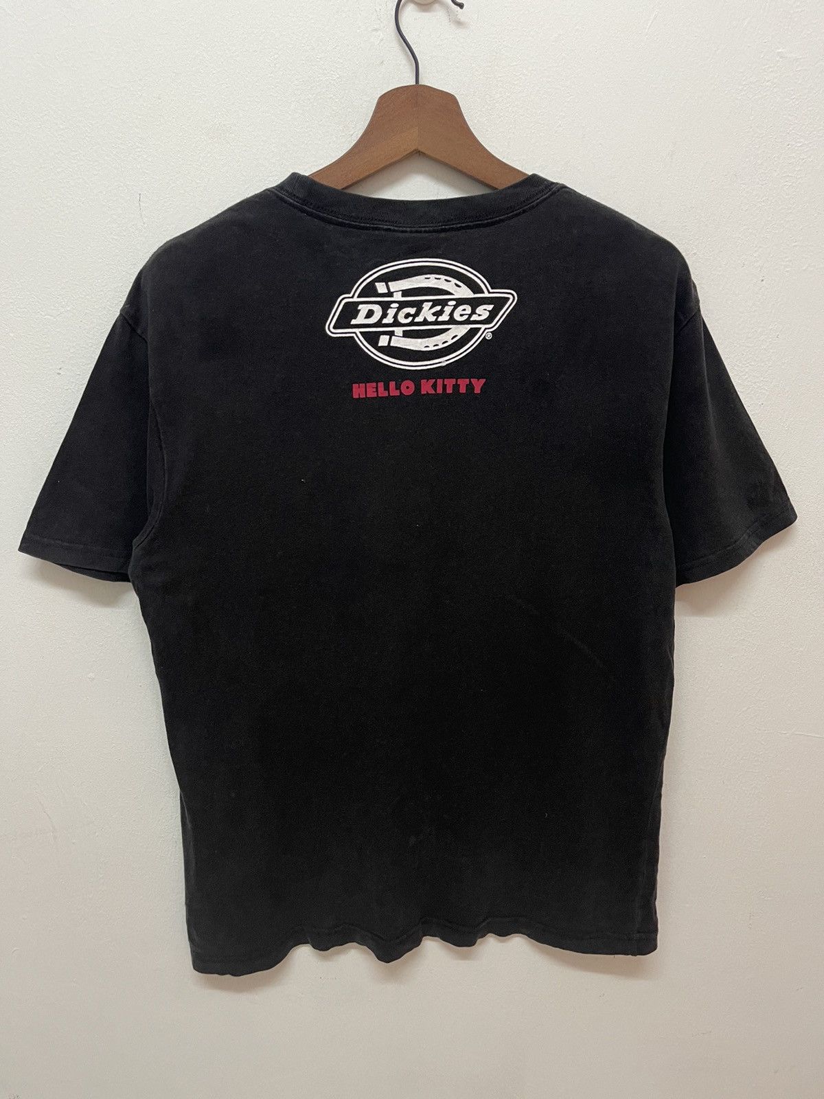 Dickies 90’s Dickies x Hello Kitty Streetwear Tee Size US M / EU 48-50 / 2 - 3 Thumbnail