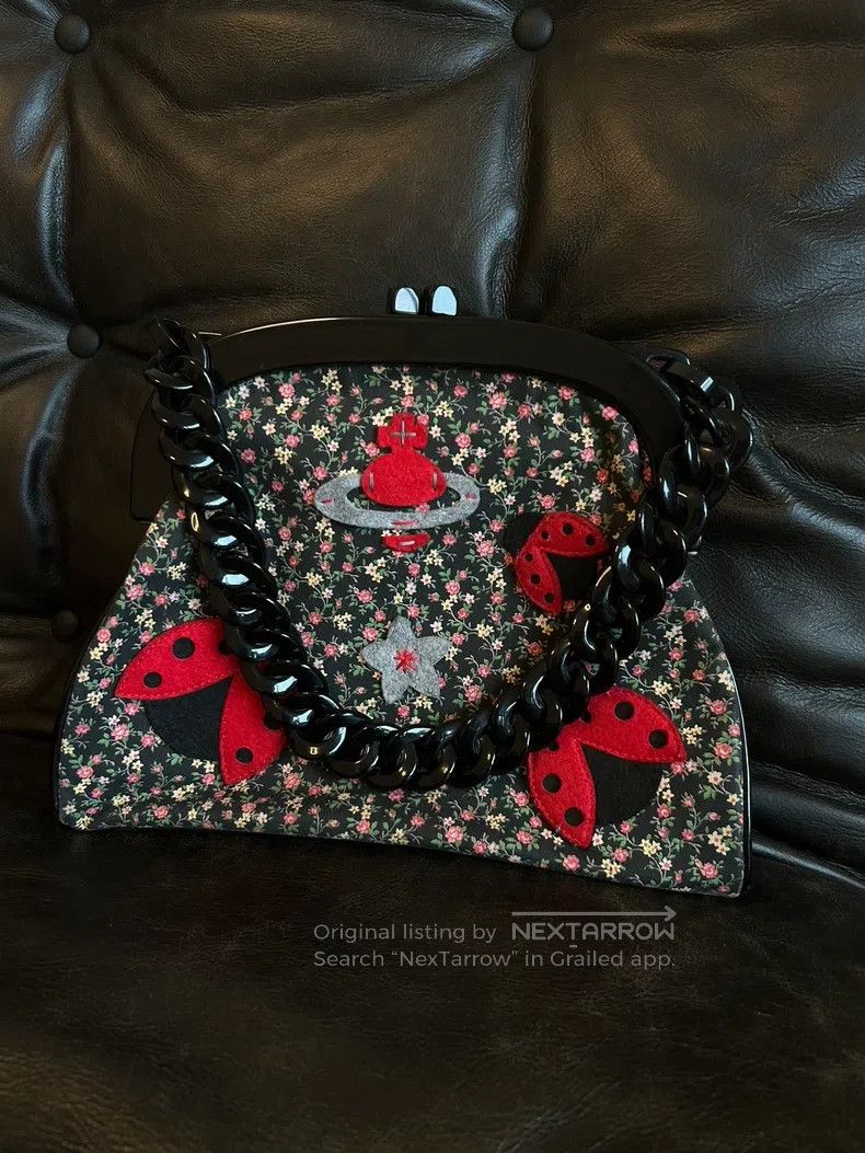Vivienne Westwood Vivienne Westwood size os Handbag Dumpling Bag, Ladybug Sat Size ONE SIZE - 1 Thumbnail
