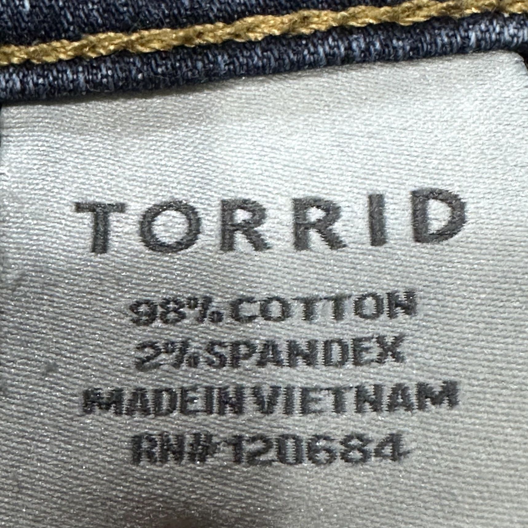 Torrid **Torrid Plus Size Blue Boyfriend Jeans Medium Rise Relaxed Fit** User: **Blue Torrid Plus Size Boyfriend Jeans Medium Rise Relaxed Fit** Size 42" / US 20 - 4 Thumbnail