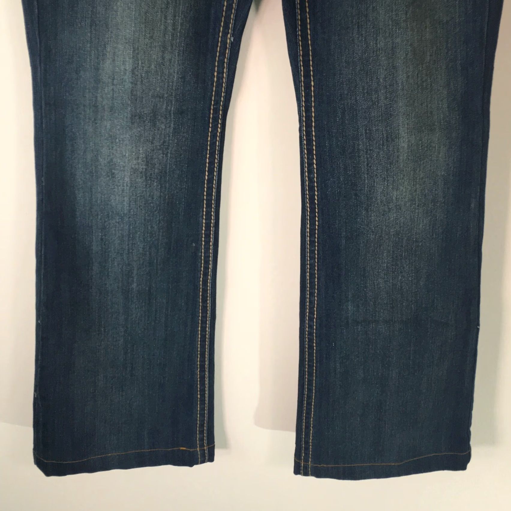Vintage INC Denim Women Stretch Rhinestone Pocket Regular Fit Boot Leg Blue Jeans Size 6 Size 28" / US 6 / IT 42 - 5 Thumbnail