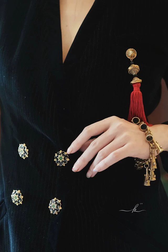 Yves Saint Laurent YSL Vintage Haute Couture Tassel Brooch Size ONE SIZE - 9 Thumbnail