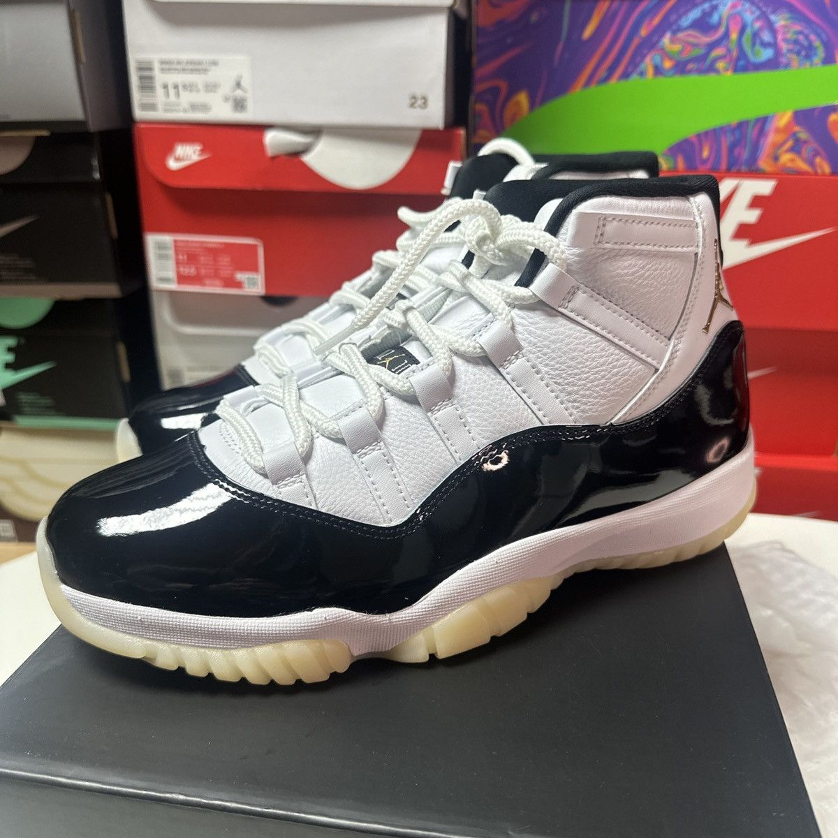 *NEW AIR JORDAN 11 RETRO CT8012-170 SIZE 10 US MEN GRATITUDE
