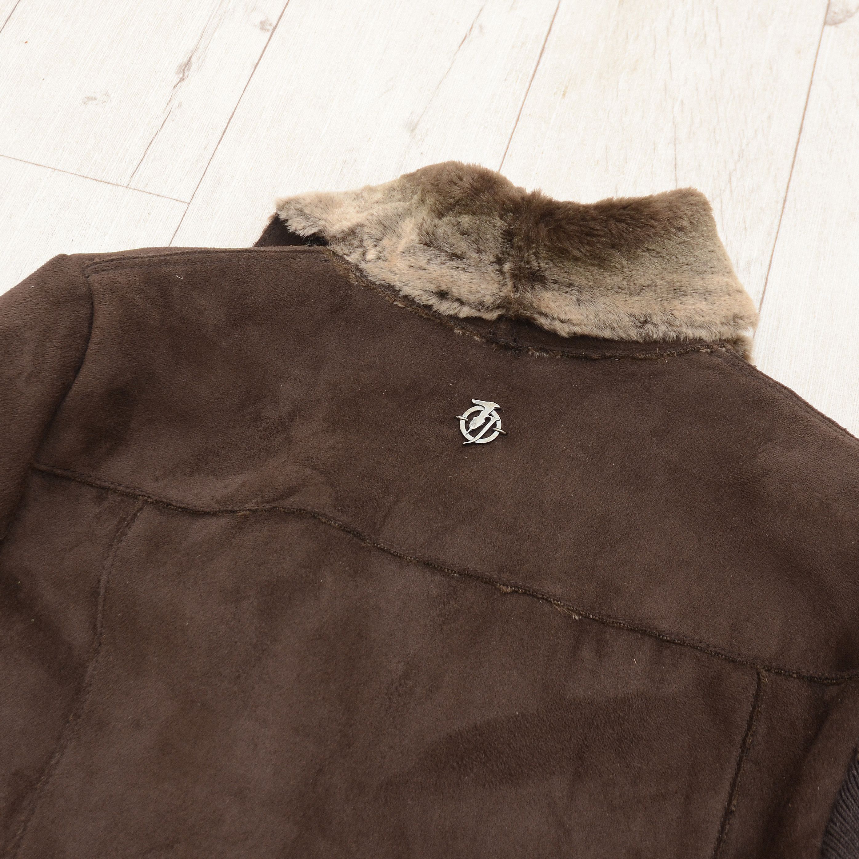 Trussardi Trussardi Jeans Y2K Faux Fur Suede Jacket Coat Winter Chic Size M / US 6-8 / IT 42-44 - 8 Thumbnail