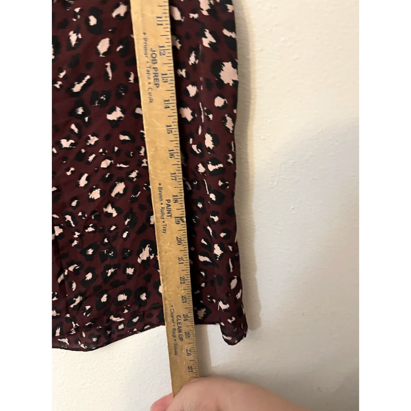 Apt. 9 Apt. 9 Maroon Animal Patterned Sleeveless Top Large Round Neck Sleeveless Blouse Women L Size L / US 10 / IT 46 - 4 Thumbnail