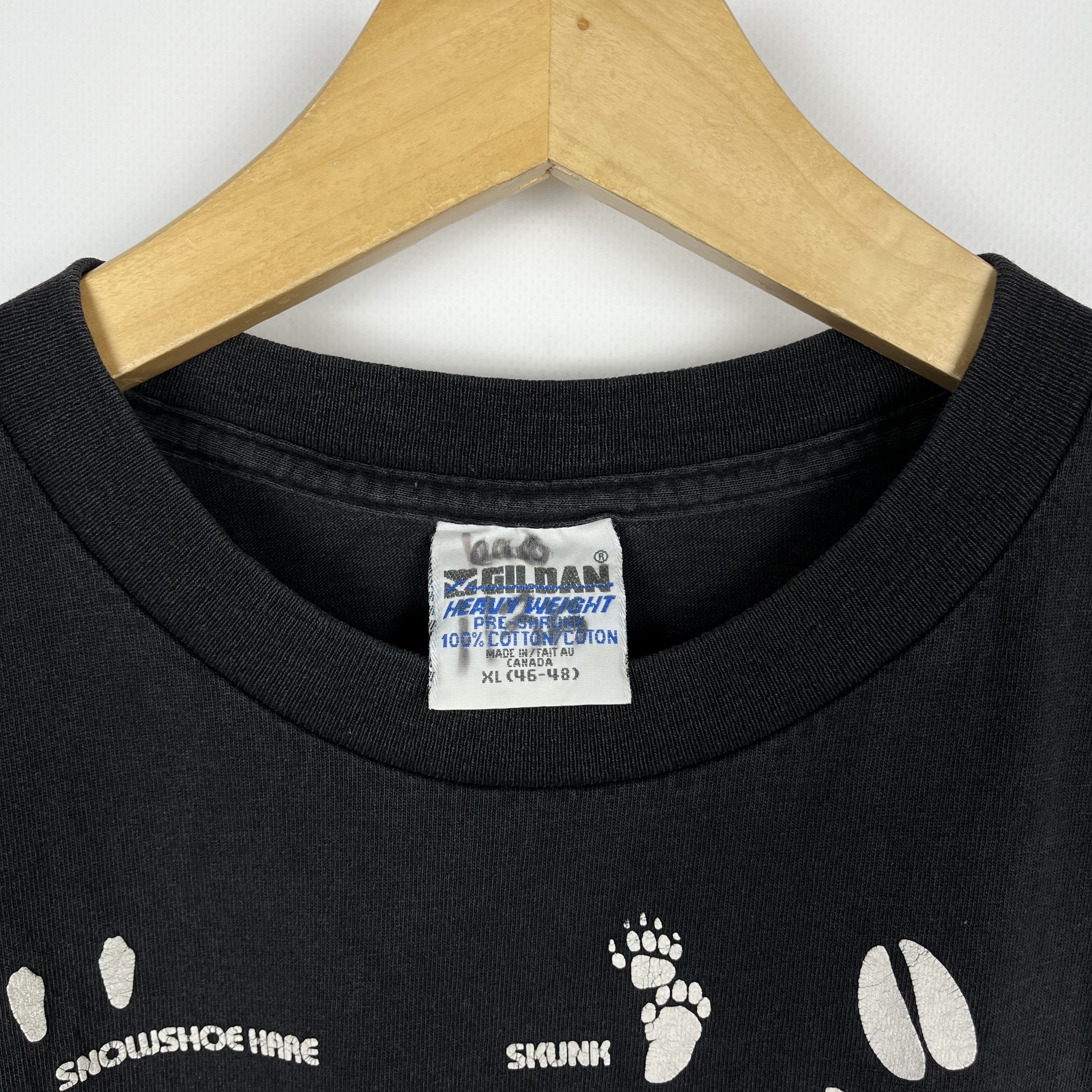 Arts & Science Vintage Footprints Of Canada Art Nature T Shirt 90’s Size US XL / EU 56 / 4 - 7 Thumbnail