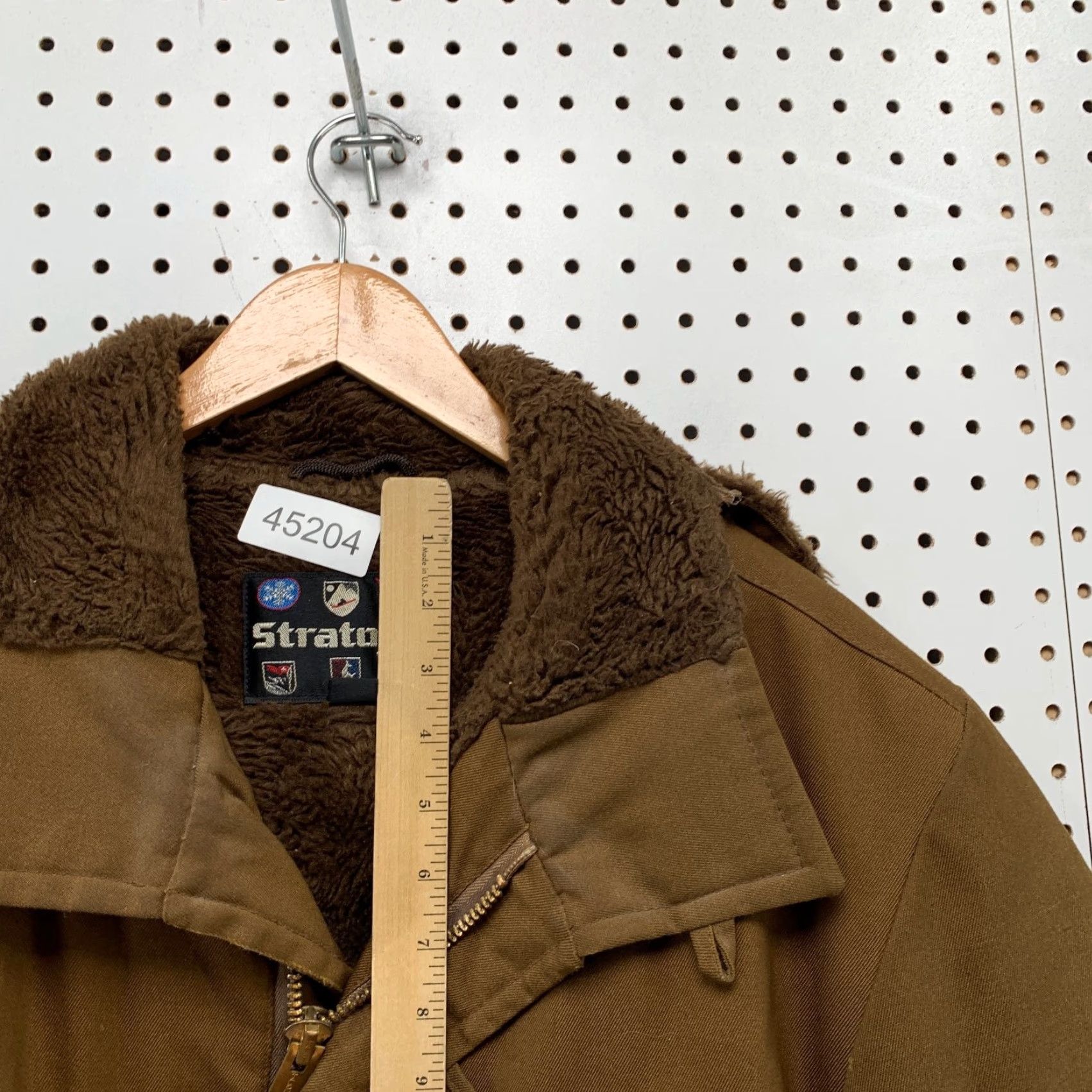 Vintage VINTAGE Stratojac Coat Mens 40 Brown Faux Fur Lined Belted Talon Zip Western 70s 80s Military Jacket Winter Fall Brown Mens Coat Size US XXS / EU 40 - 7 Thumbnail