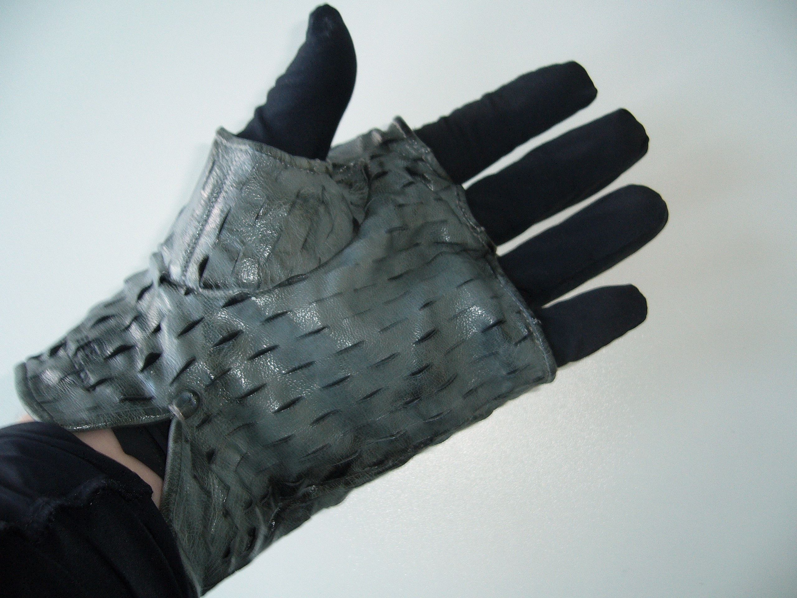 大きい割引 Christian Carol Poell Christian Carol Poell Laser Fingerless 小物