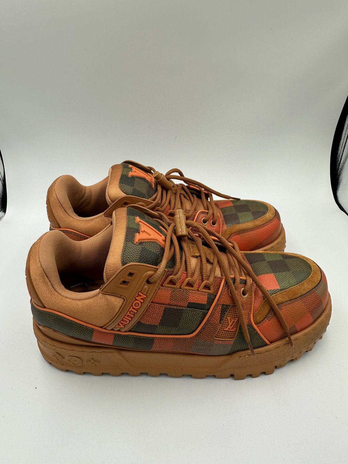 Louis Vuitton Louis Vuitton Trainer Maxi Sneakers Size US 9.5 / EU 42-43 - 2 Thumbnail