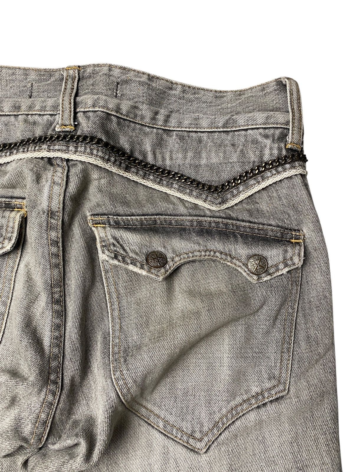 If Six Was Nine 2000's Schlussel Chain Clawmark Flared Jeans Size US 31 - 12 Thumbnail