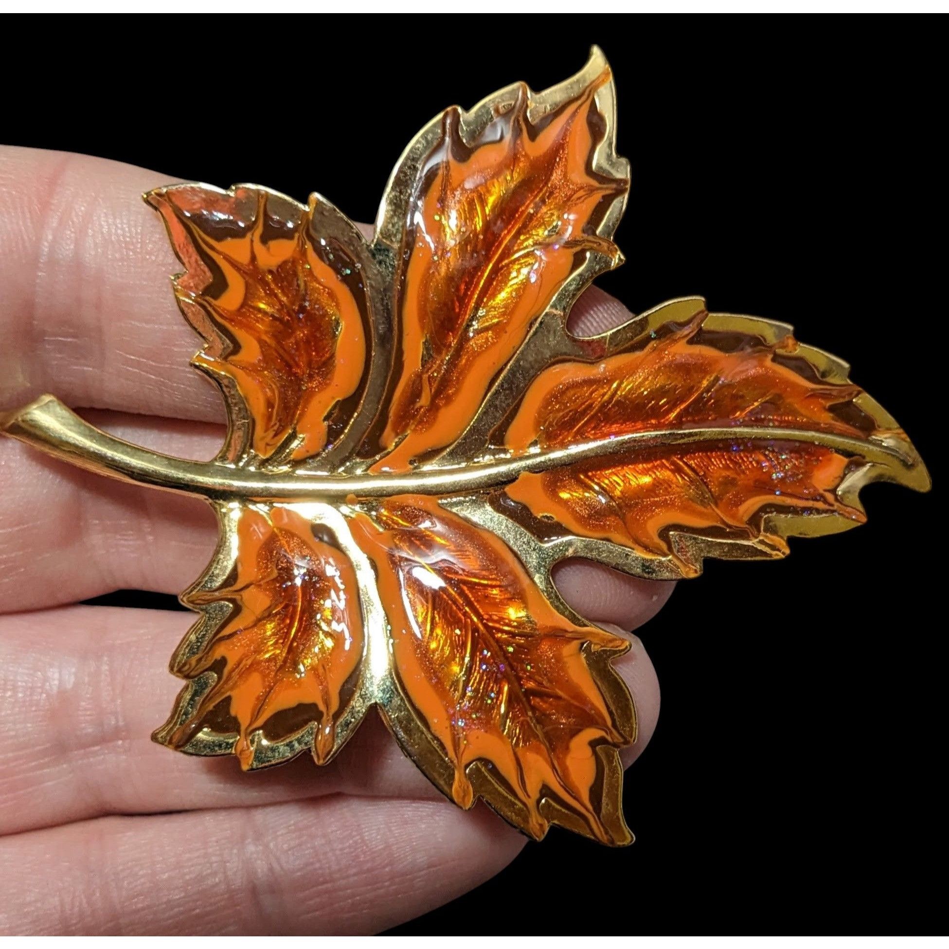 Other Gold Tone Orange Enamel Glitter Leaf Brooch Size ONE SIZE - 2 Thumbnail