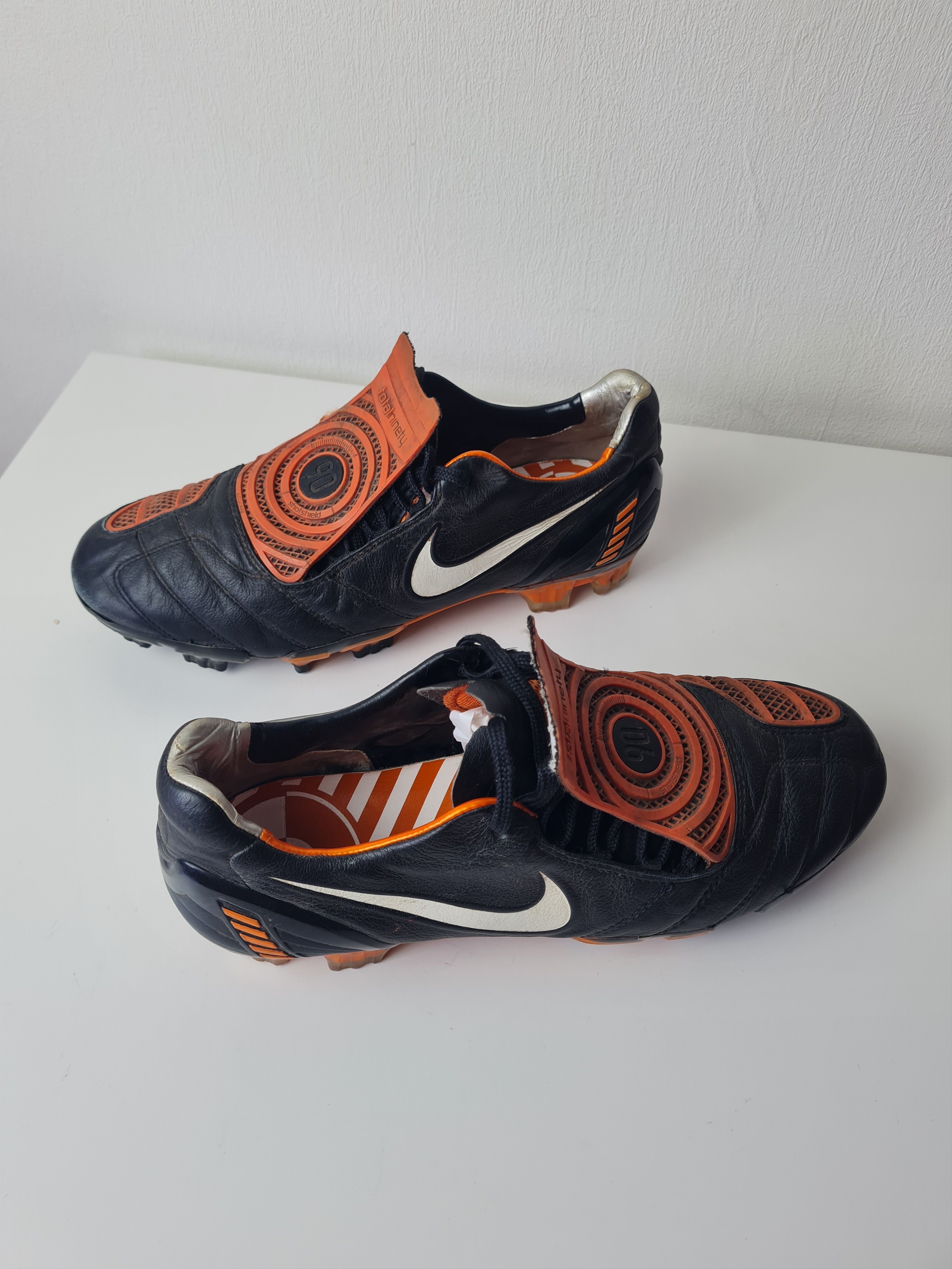 Nike Football Soccer Cleats NikeTotal 90 Laser Black Orange Size US 8 / EU 41 - 1 Thumbnail