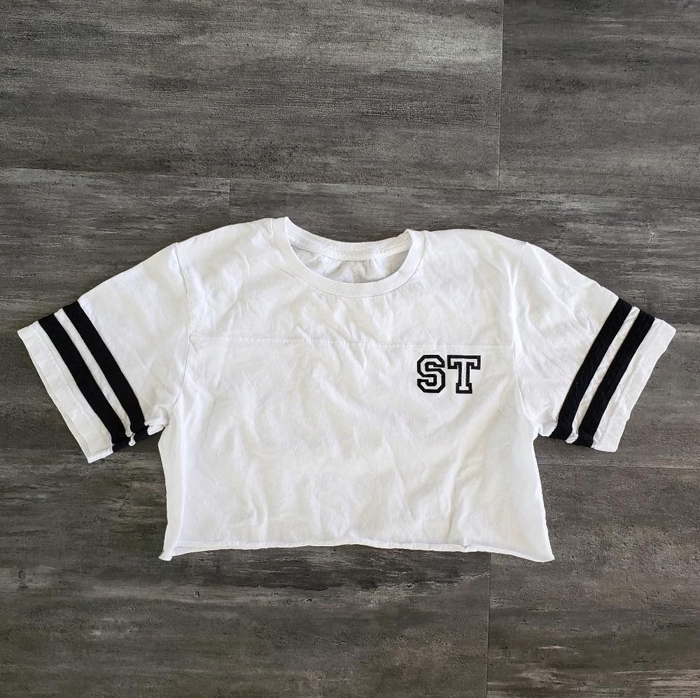 Designer White Black Shaun T Apparel Cropped Short Sleeve Size S / US 4 / IT 40 - 1 Thumbnail