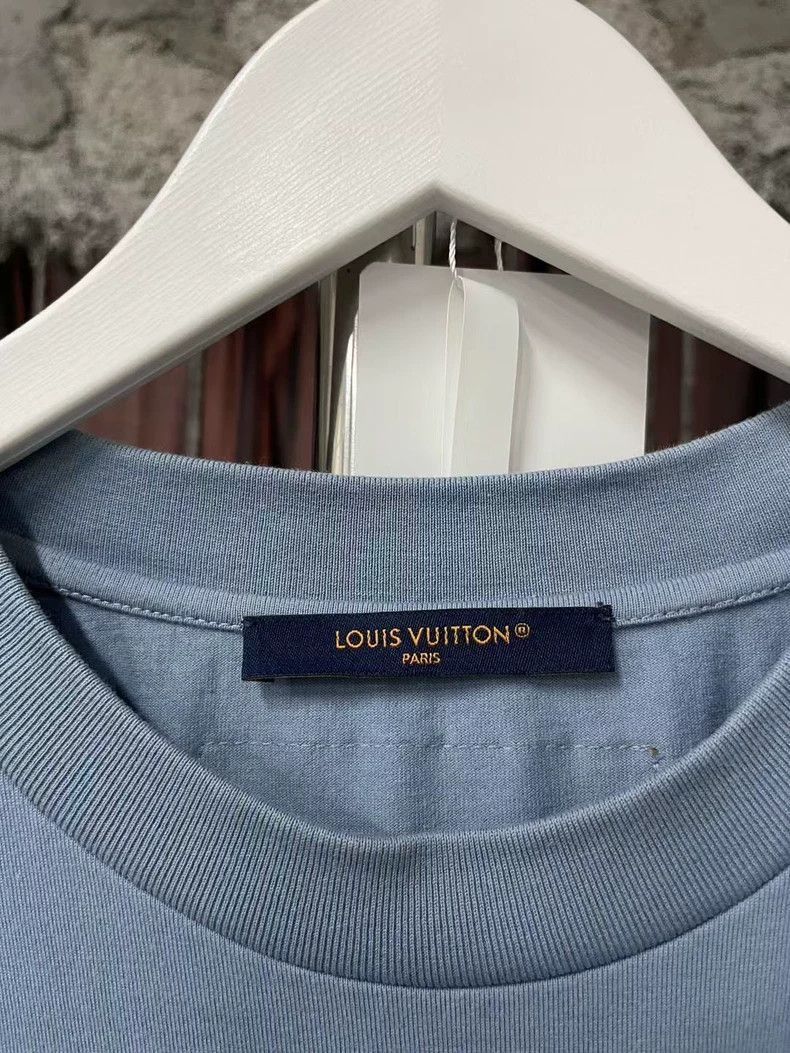 Louis Vuitton Louis Vuitton Blue Short Sleeve Shirt -2505 Size US XL / EU 56 / 4 - 6 Thumbnail