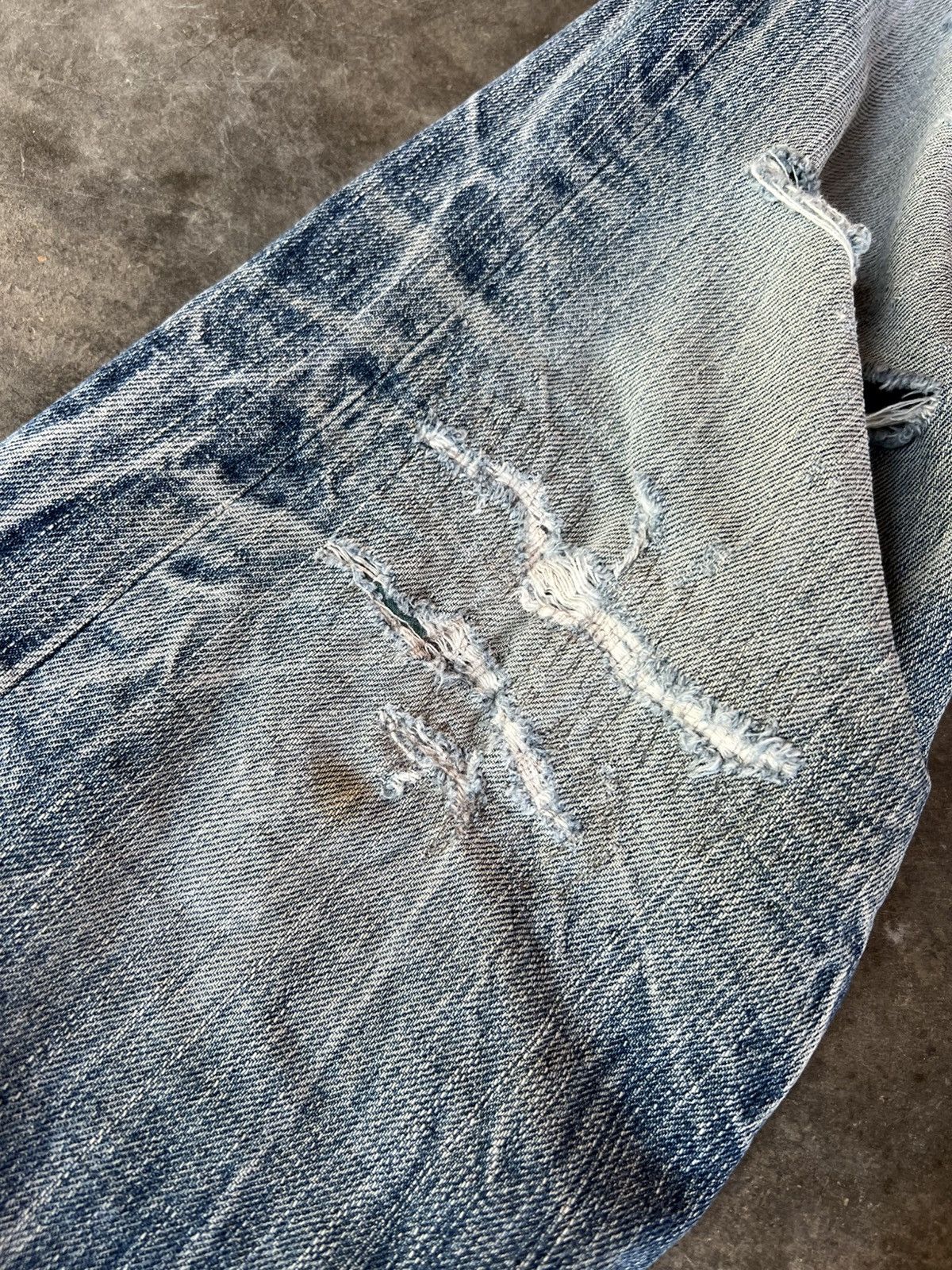Japanese Brand 💥FLARE💥VINTAGE 90’S STYLE BLUE WAY DISTRESS JEANS VERY RARE Size US 31 - 20 Thumbnail