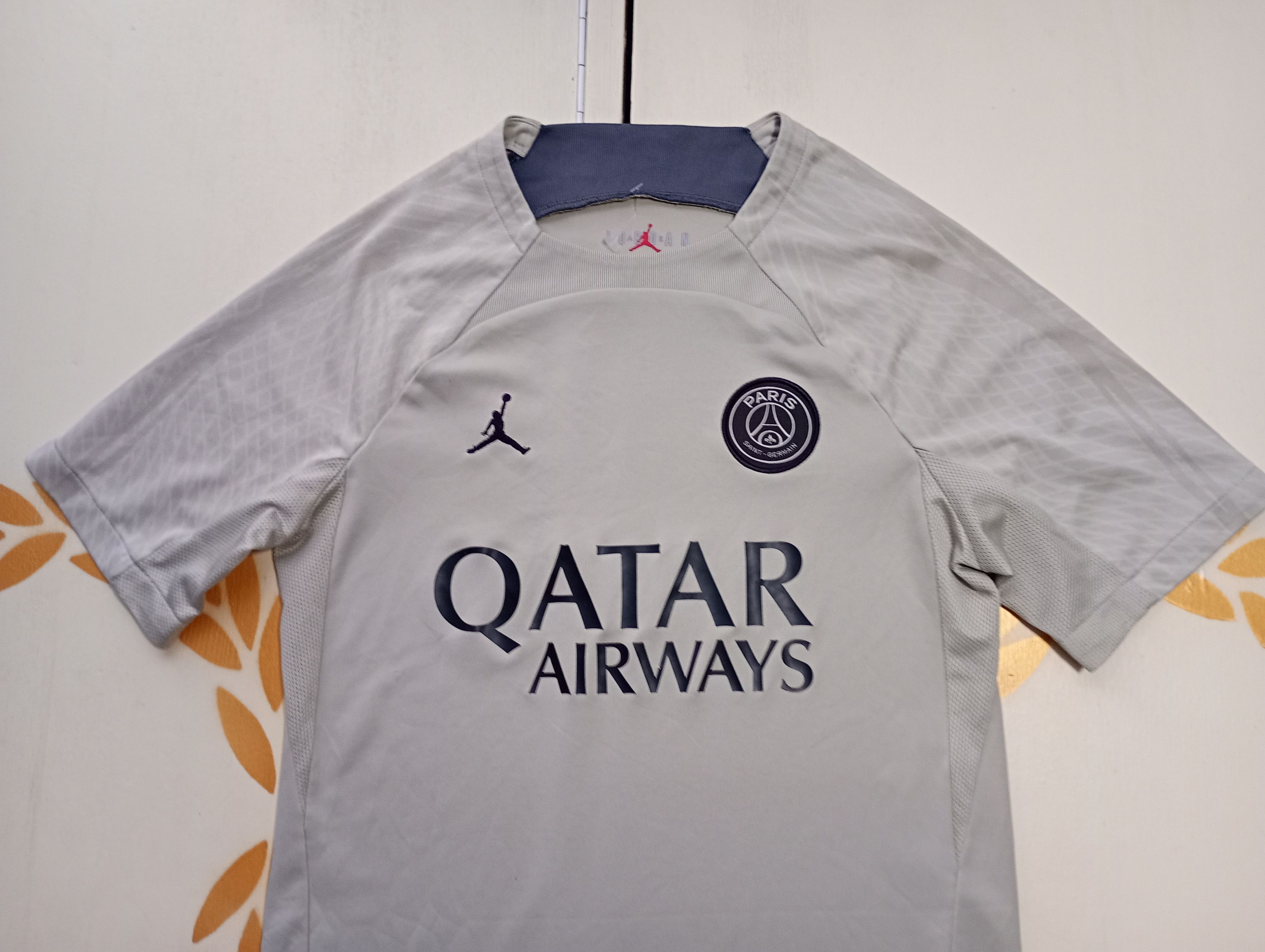 Jordan Brand Jordan PSG FC Third Jersey 2023-2024 Size US S / EU 44-46 / 1 - 4 Thumbnail