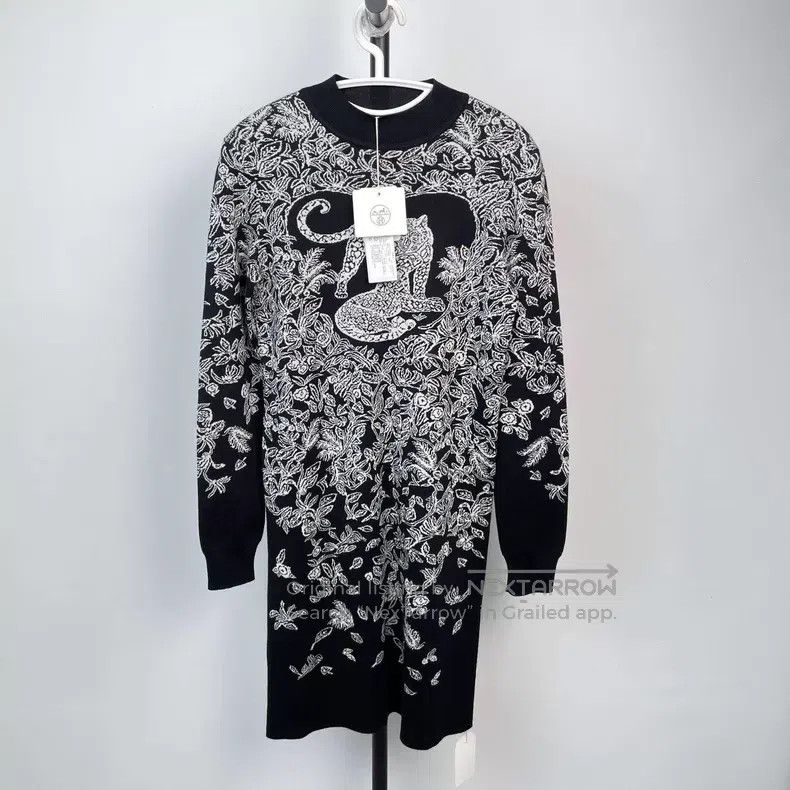 Hermes Hermes Black and White Leopard Print Cashmere Long Sleeve Size XS / US 0-2 / IT 36-38 - 1 Thumbnail