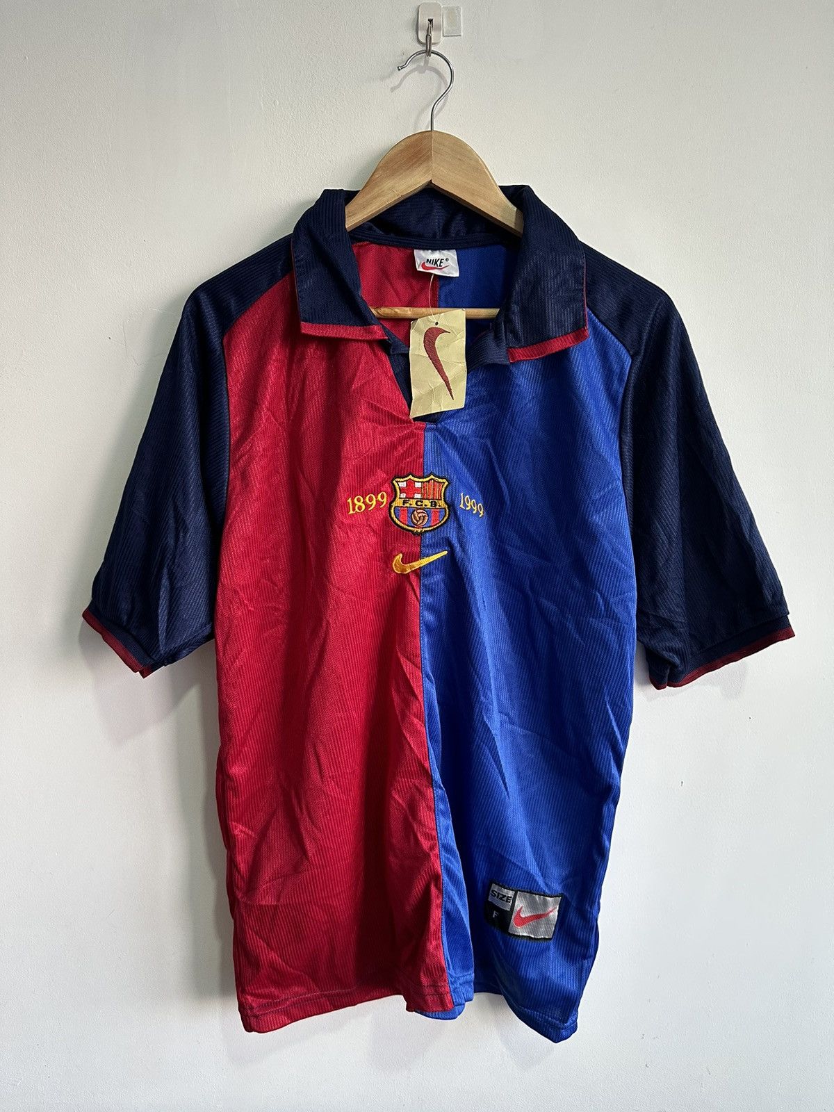 Vintage FC Barcelona Football Soccer Jersey