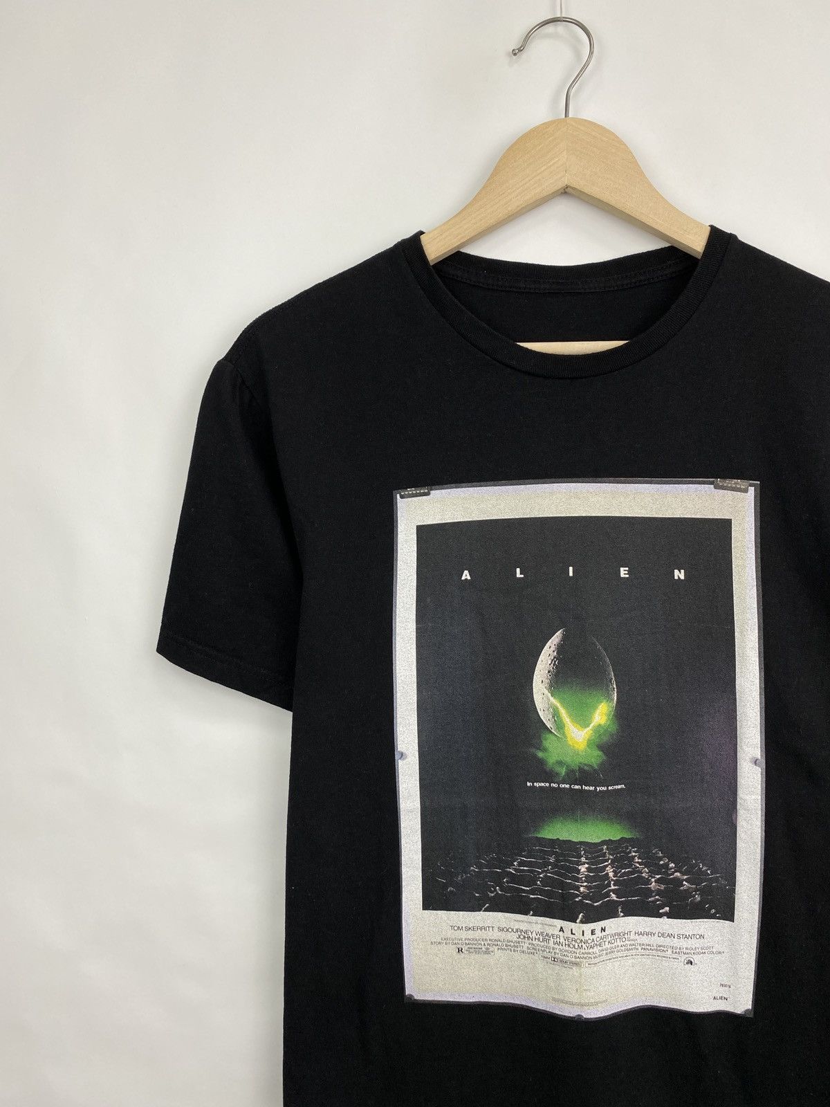 Gildan 🇺🇸 Vintage Y2K Aliens Movie Film T-Shirt Retro Rare Hype Size US M / EU 48-50 / 2 - 2 Thumbnail