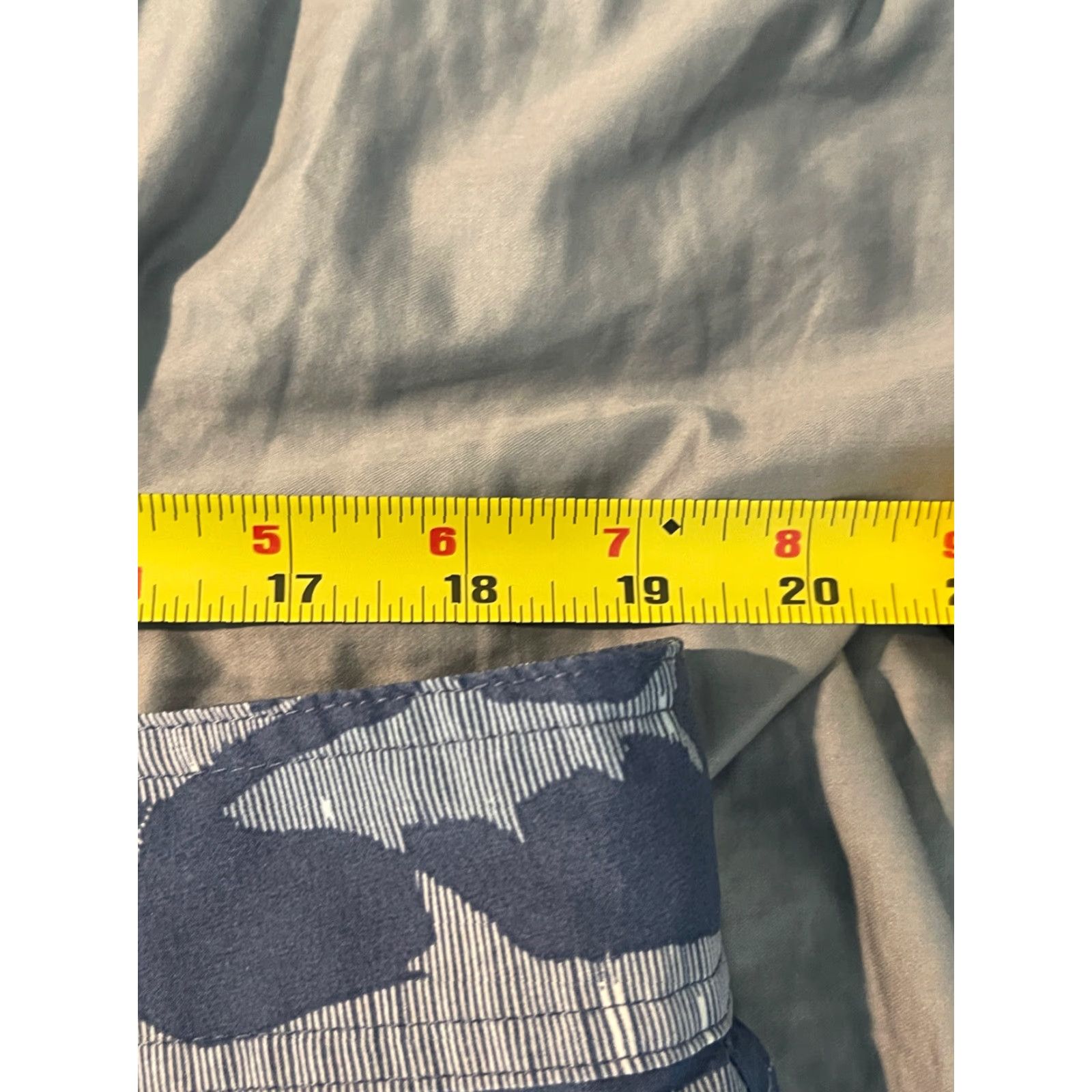 Vineyard Vines Vineyard Vines Swim Trunks Men 36 Board Shorts Blue Fish Tarpon Sketch Chappy Pockets Inseam 9" Size US 36 / EU 52 - 7 Thumbnail