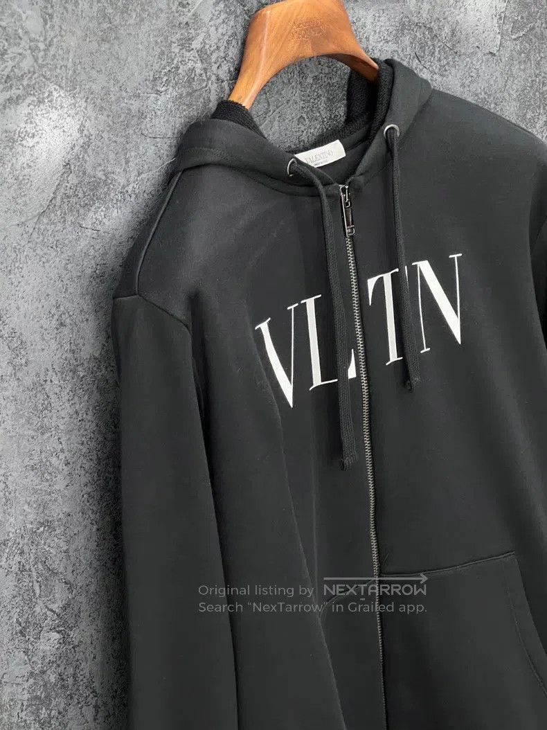 Valentino Valentino Logo-printed cotton hooded jacket Size US S / EU 44-46 / 1 - 6 Thumbnail