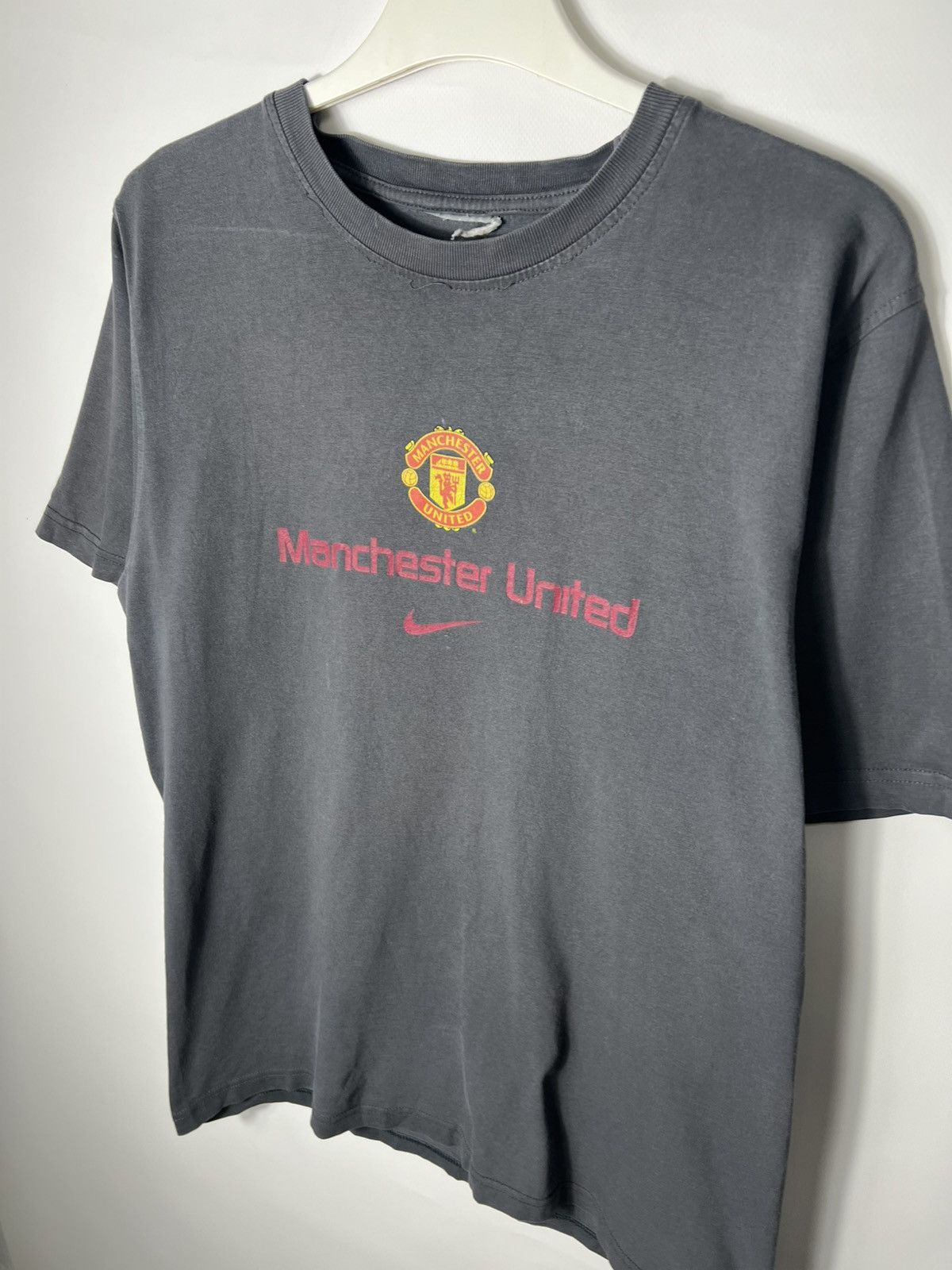 Nike Vintage soccer football Nike Manchester United T-shirt Size US M / EU 48-50 / 2 - 2 Thumbnail