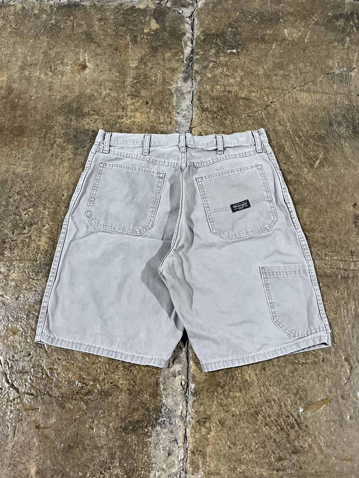 Carhartt × Vintage × Wrangler Crazy Carhartt Style Wrangler Workwear Skater Shorts Unique Size US 34 / EU 50 - 1 Thumbnail