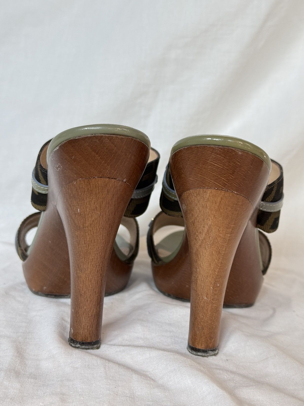 Fendi Fendi Tobacco Canvas Leather Trim Logo Wooden Mules Clogs Size US 7 / IT 37 - 10 Thumbnail
