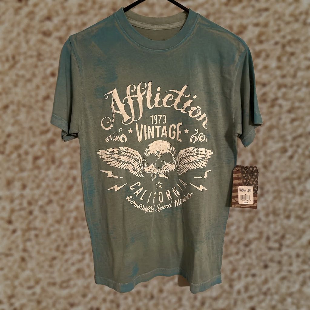 Affliction Affliction American Customs Glory Days T-Shirt Men's Small S Blue S/S New! Size US S / EU 44-46 / 1 - 1 Thumbnail