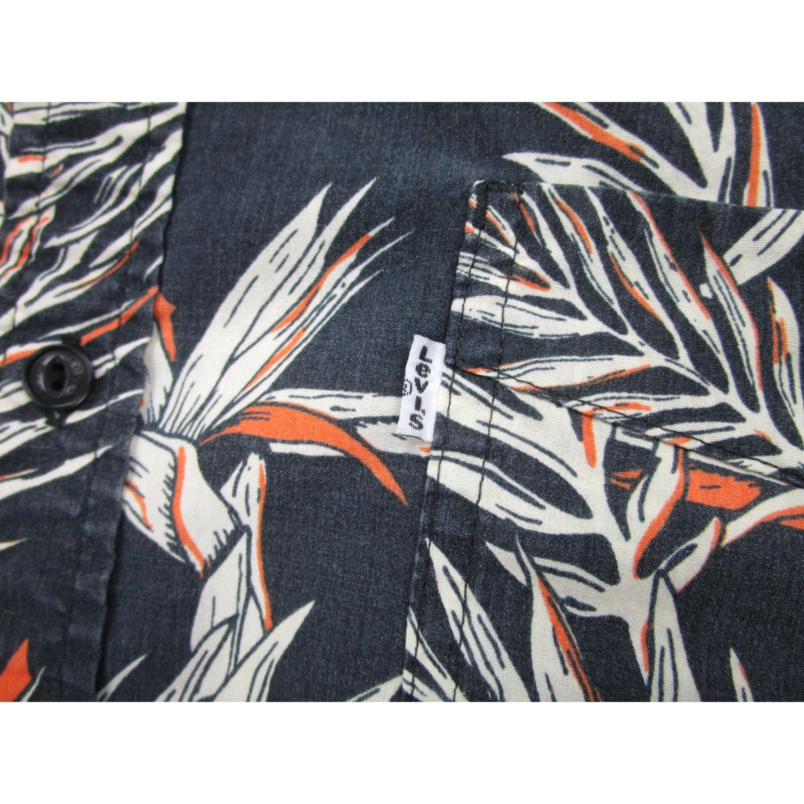 Levi's VINTAGE Levis Shirt Mens XL Blue Hawaiian Tropical Floral Birds Paradise Button Front Size US XL / EU 56 / 4 - 4 Thumbnail