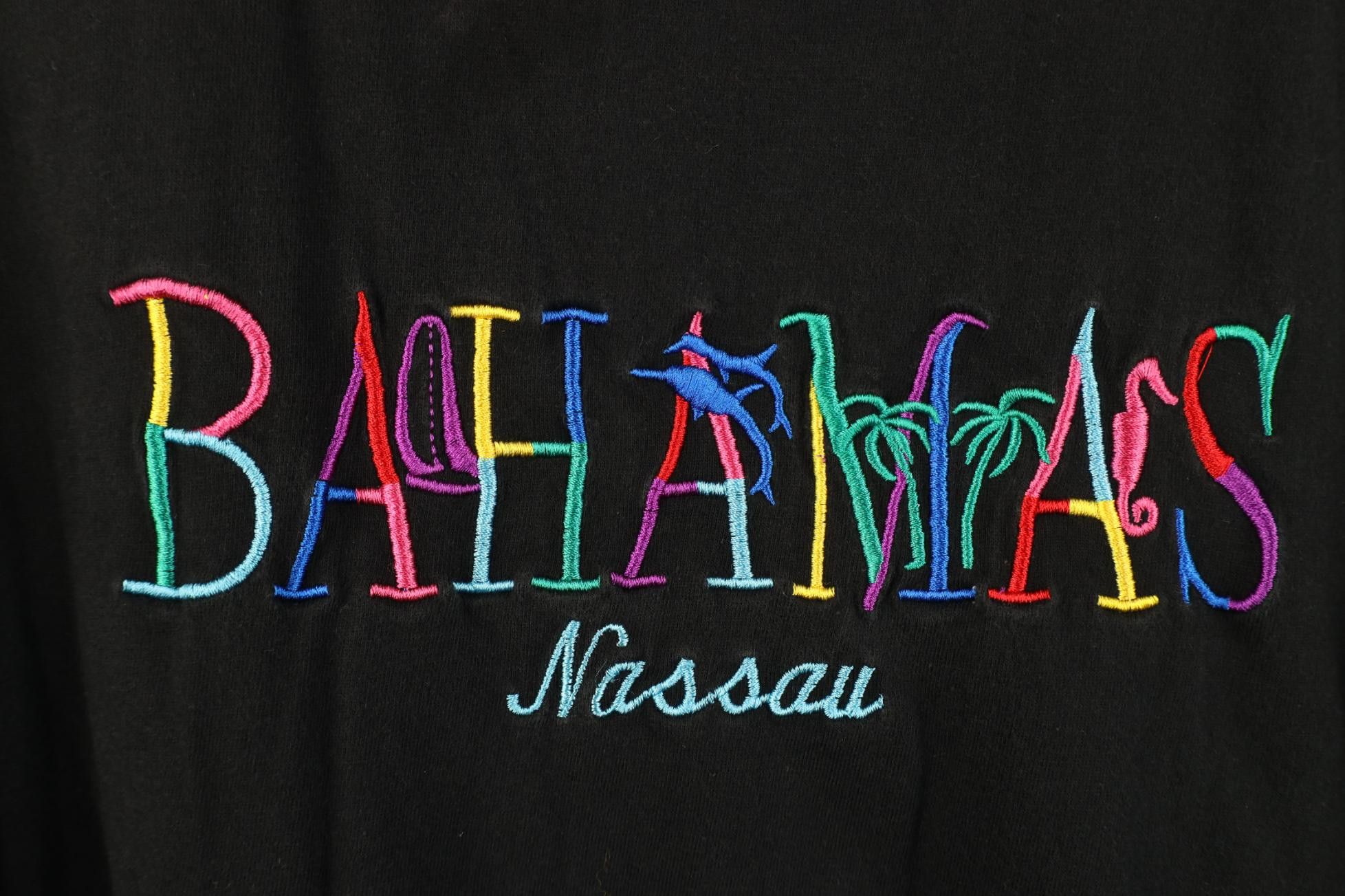 Vintage Vintage 90s Streetwear Nassau Bahamas Dolphin T-Shirt Black Size M / US 6-8 / IT 42-44 - 4 Thumbnail