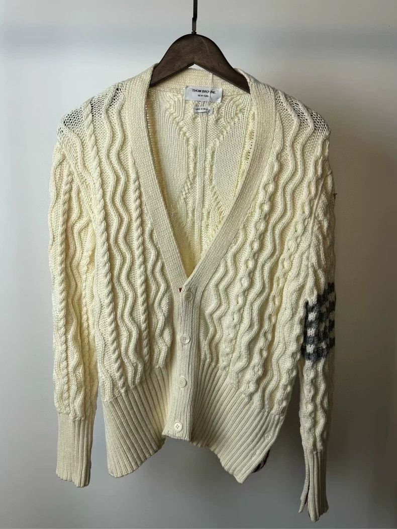 Thom Browne size3 Four stripe wool sweater